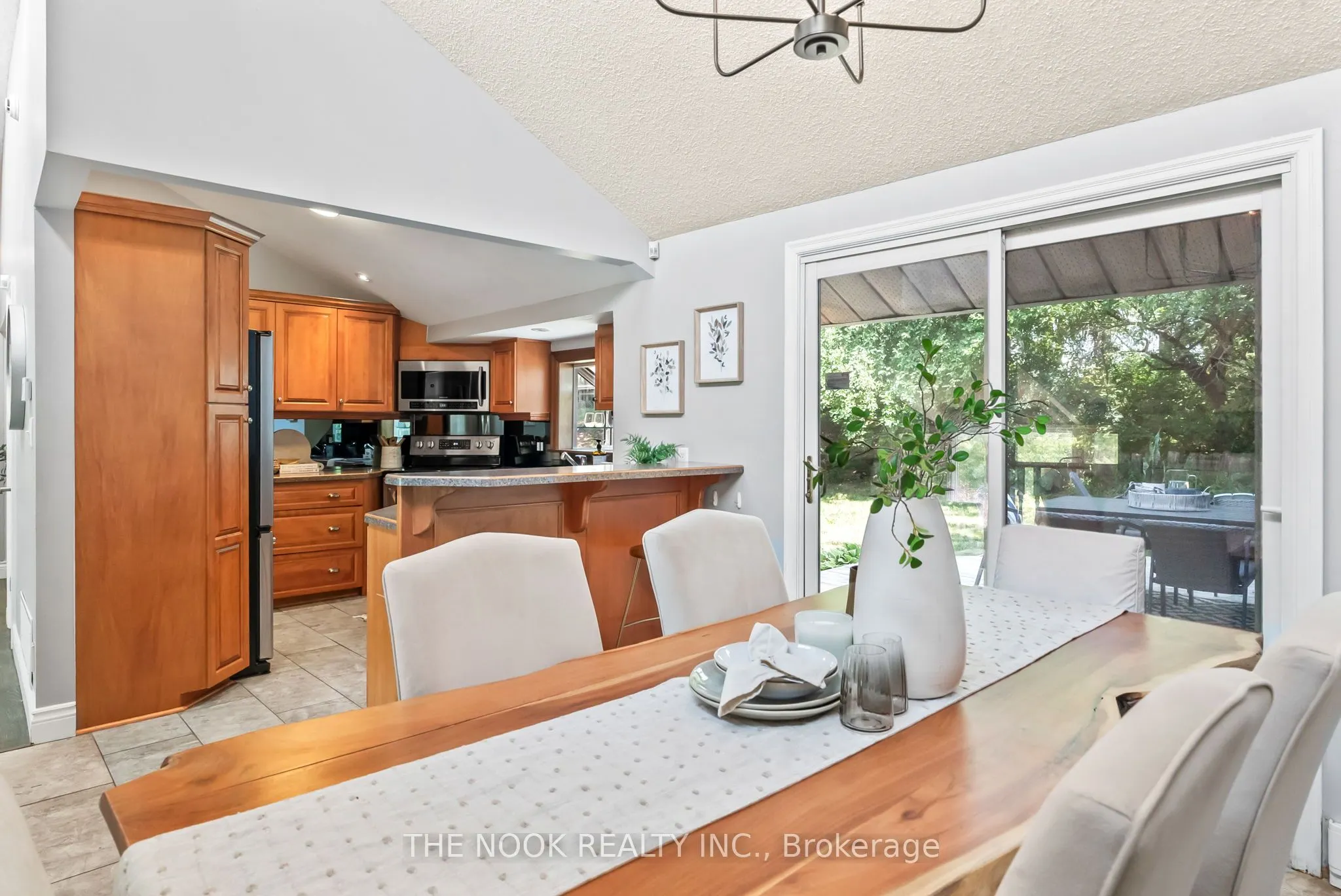 385 Fralicks Beach Road