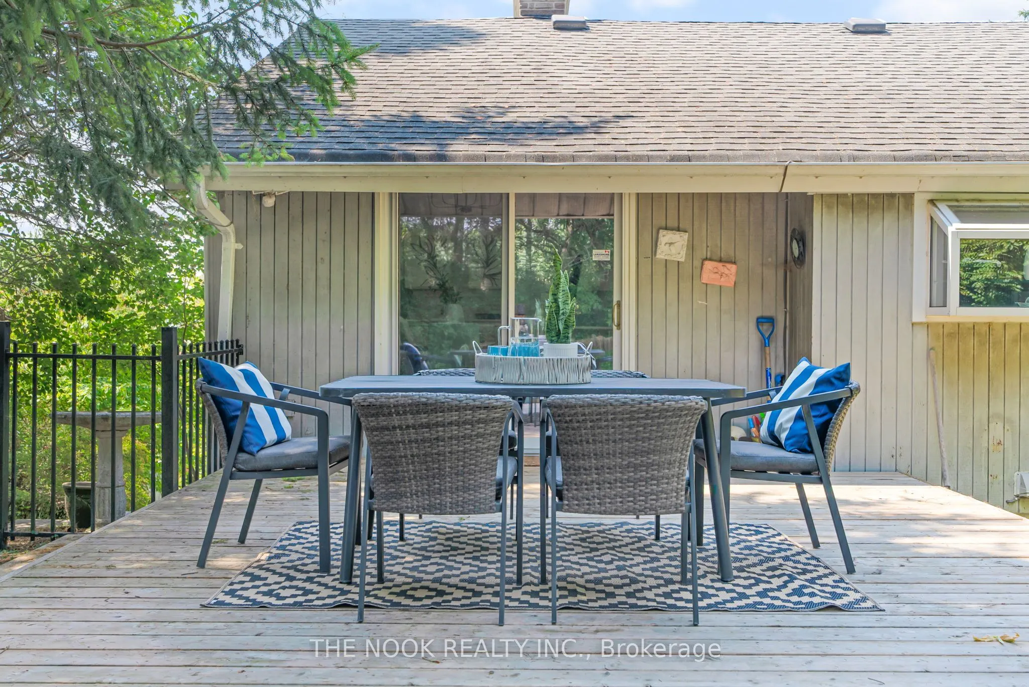 385 Fralicks Beach Road