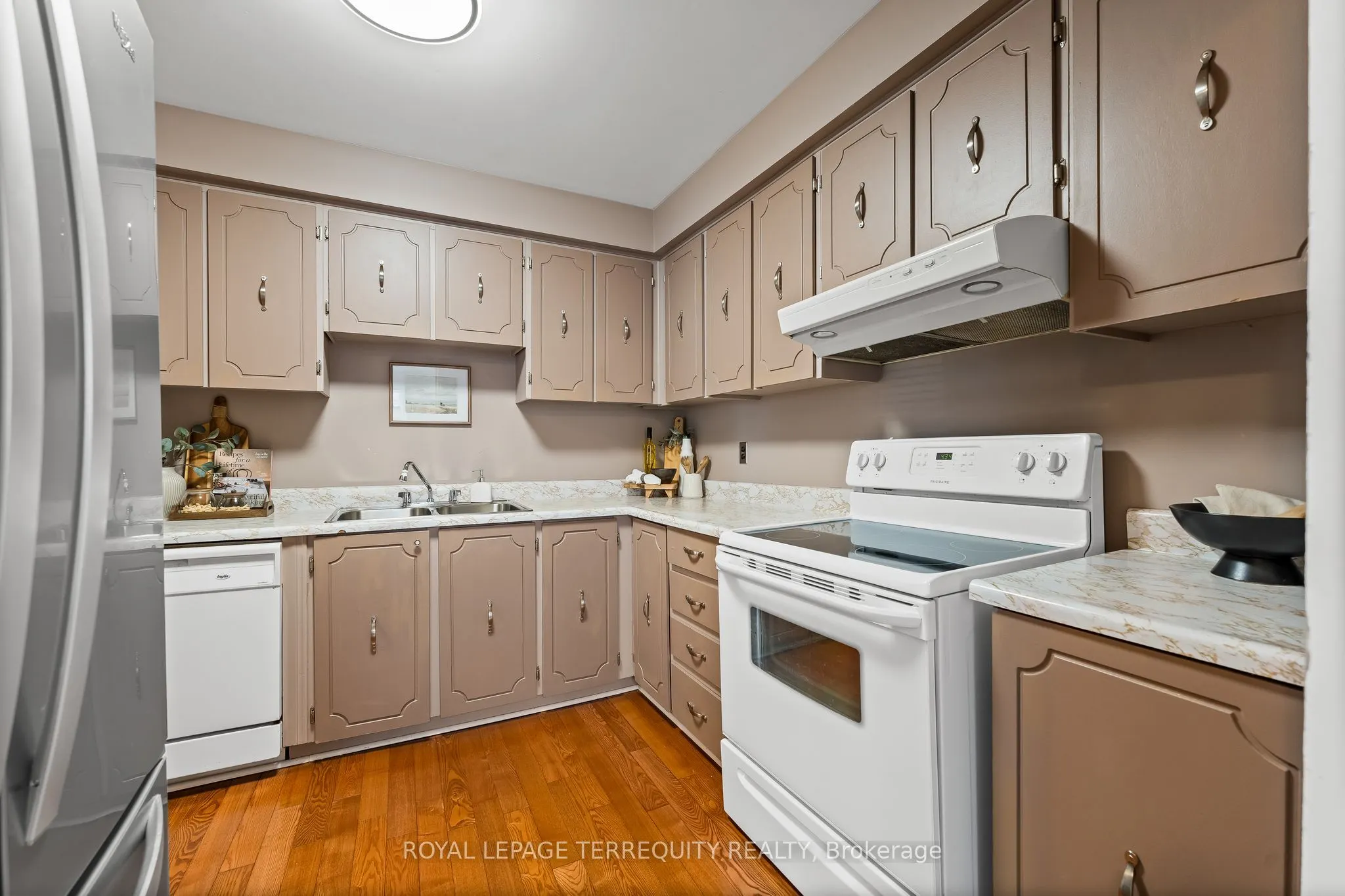425 Lesabre Street