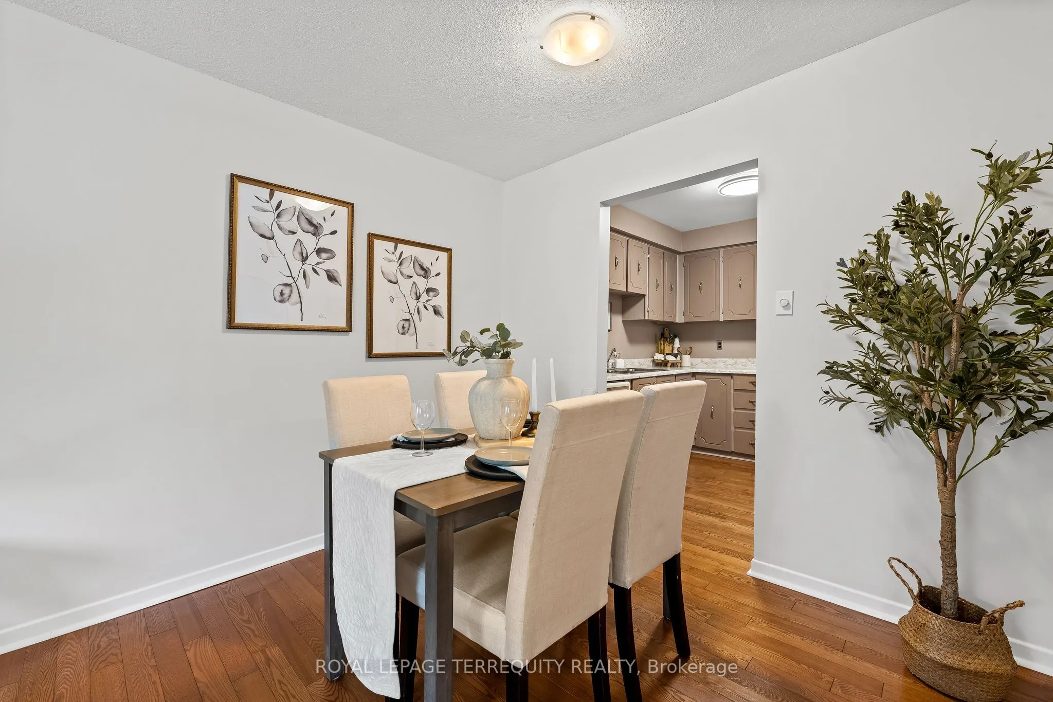 425 Lesabre Street