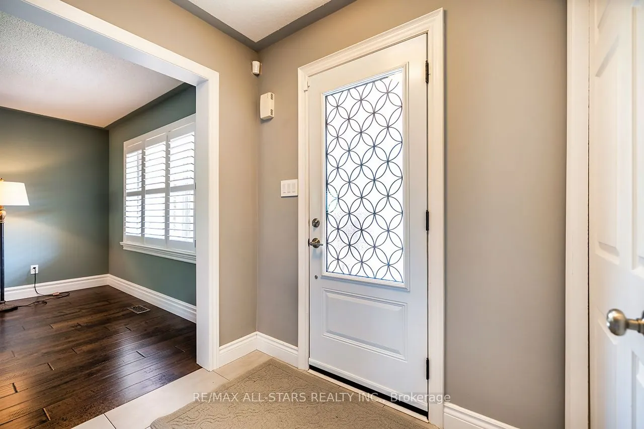 81 Hyland Crescent