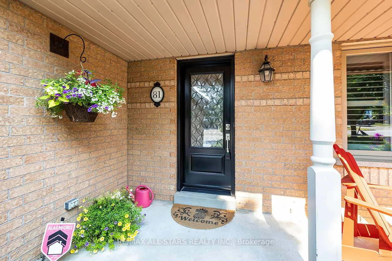 81 Hyland Crescent