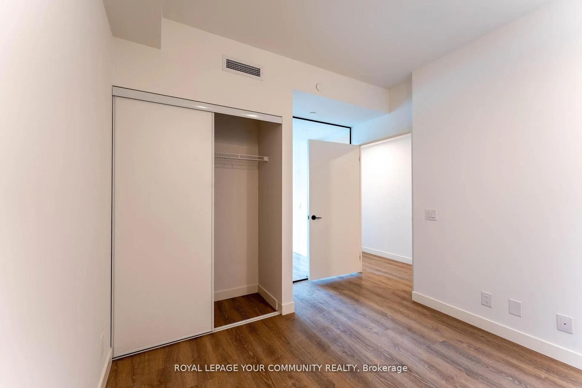 1050 Eastern Avenue E, #317