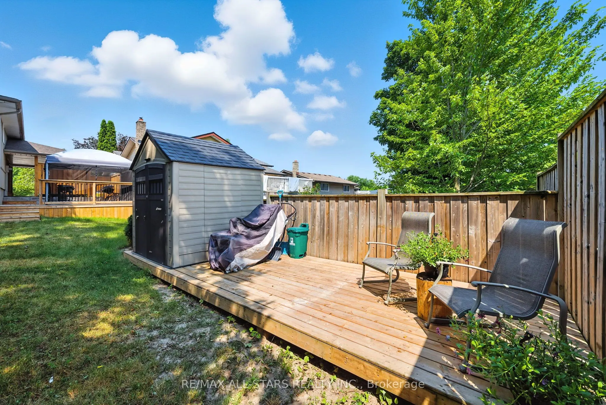 3 Lakeview Drive