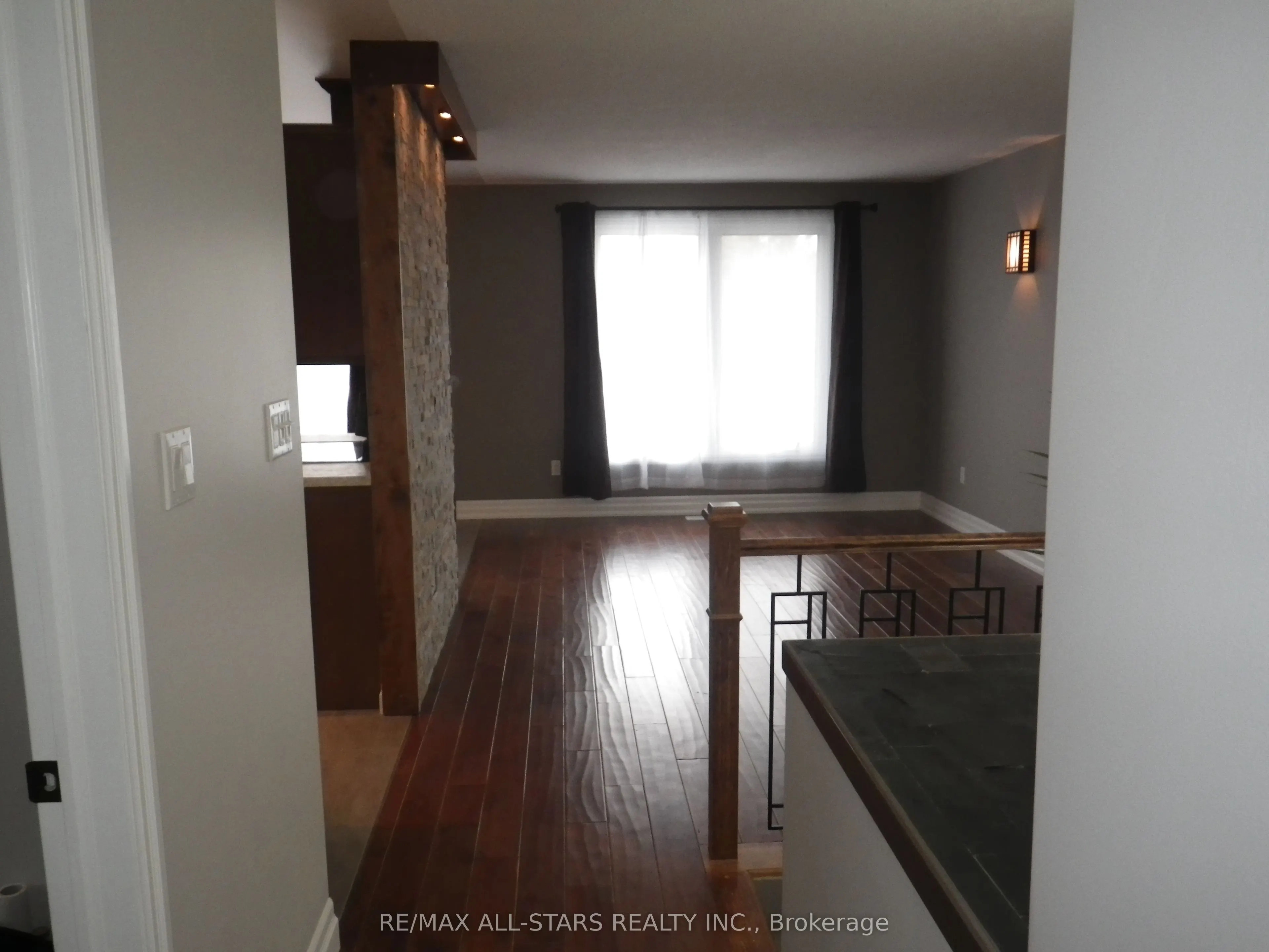 3 Lakeview Drive