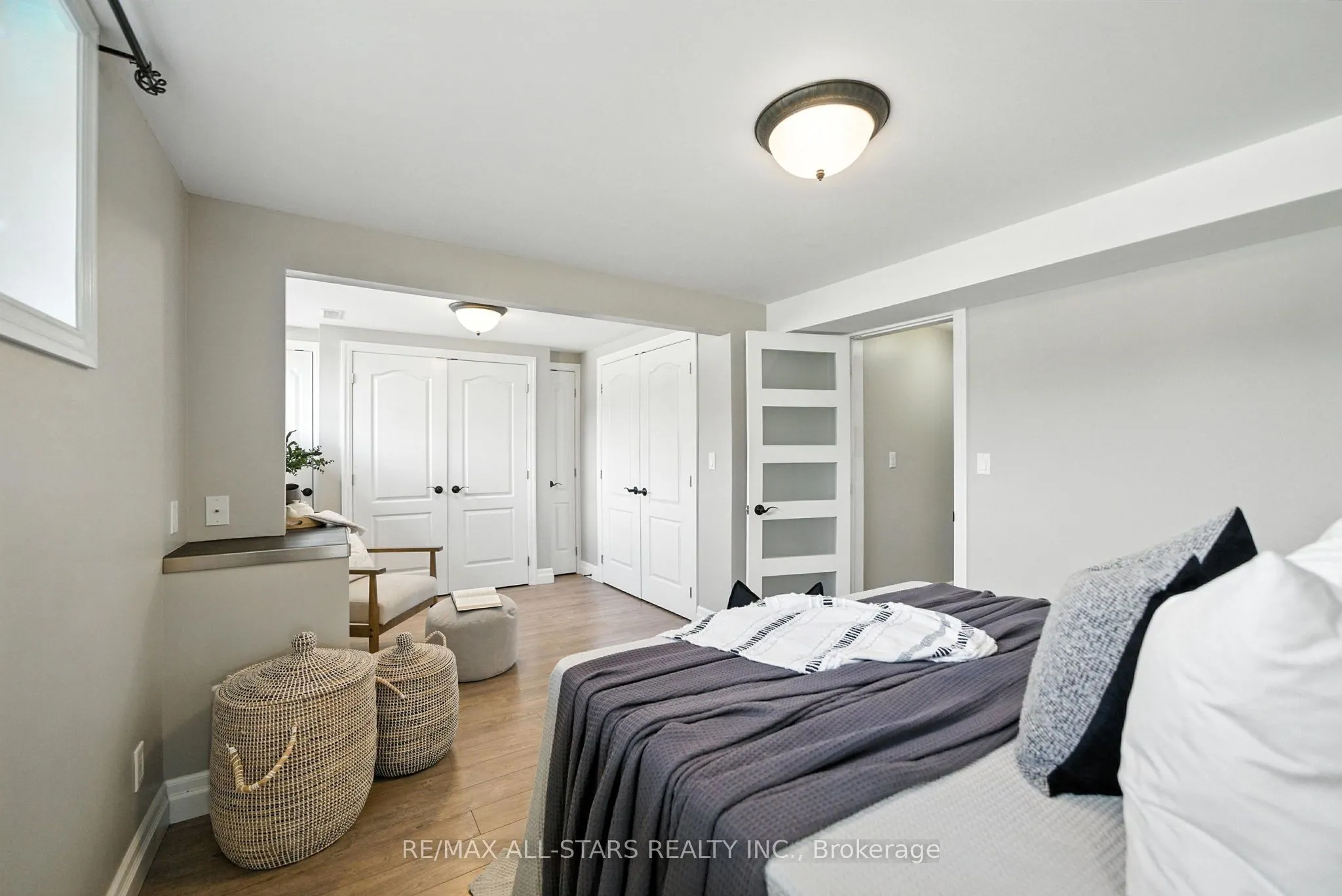 3 Lakeview Drive