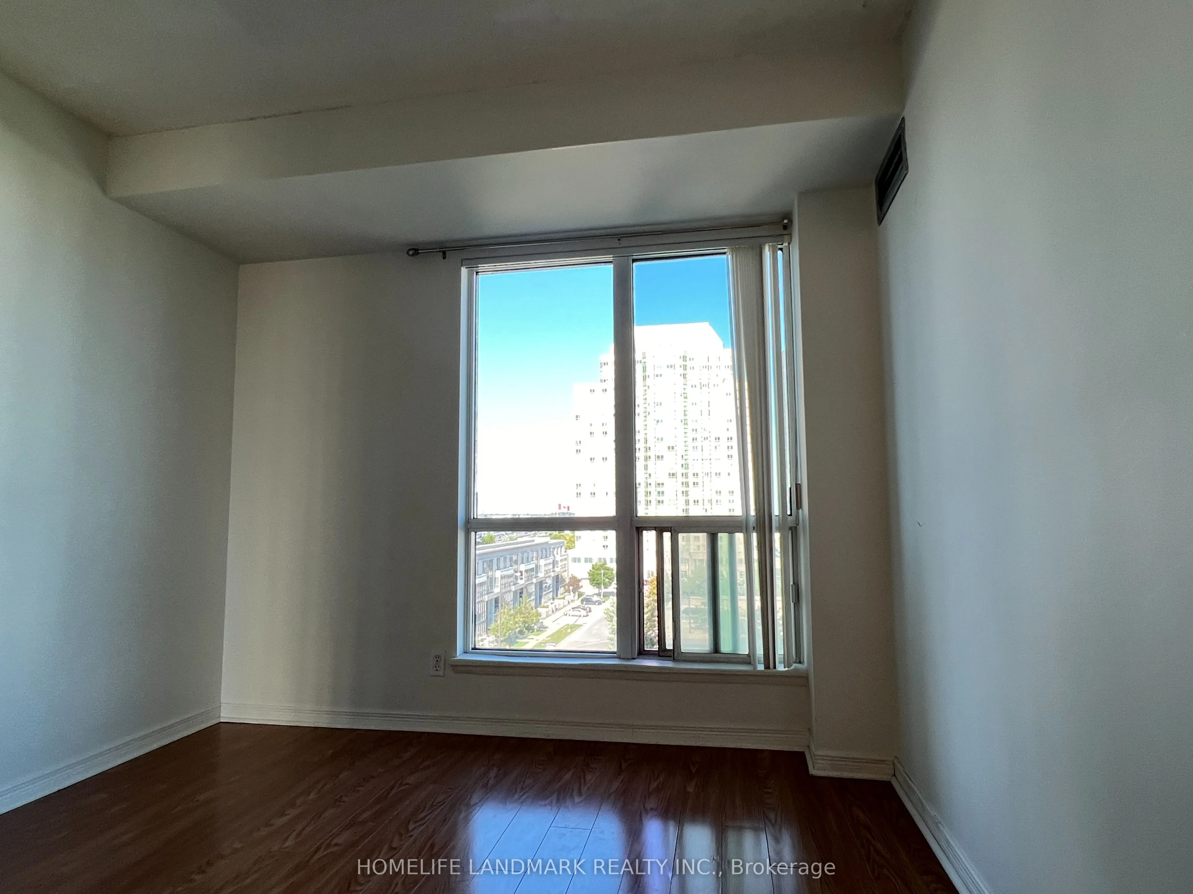 8 Lee Centre Drive, #803