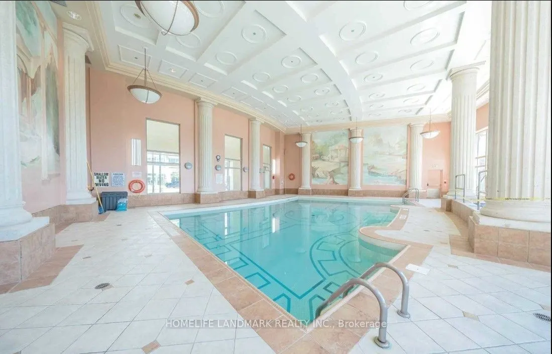 8 Lee Centre Drive, #803