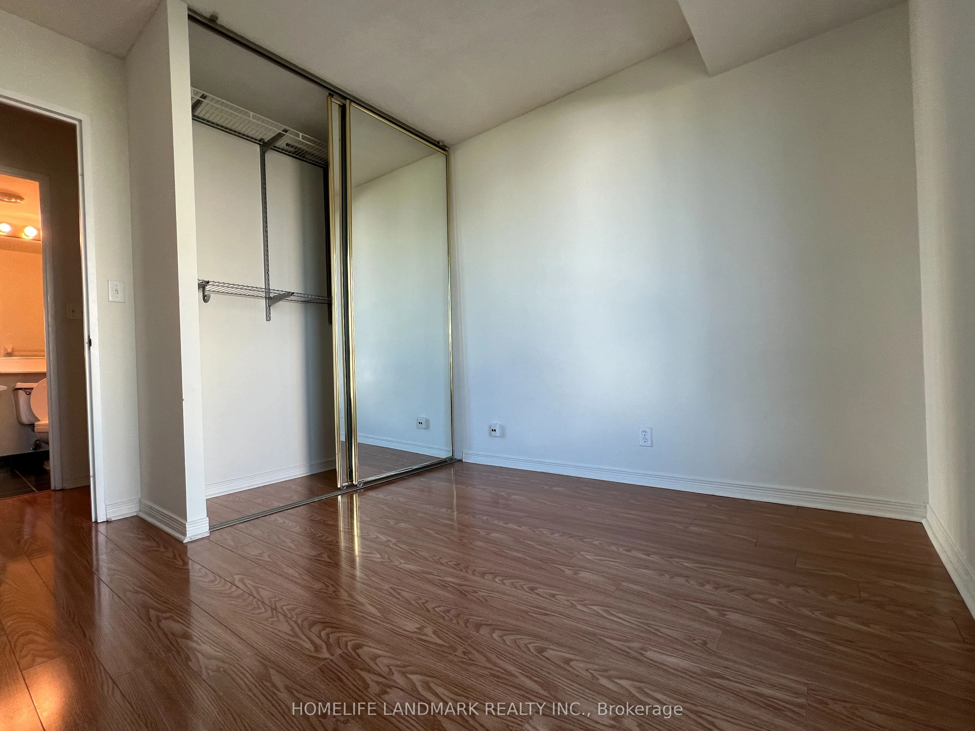 8 Lee Centre Drive, #803