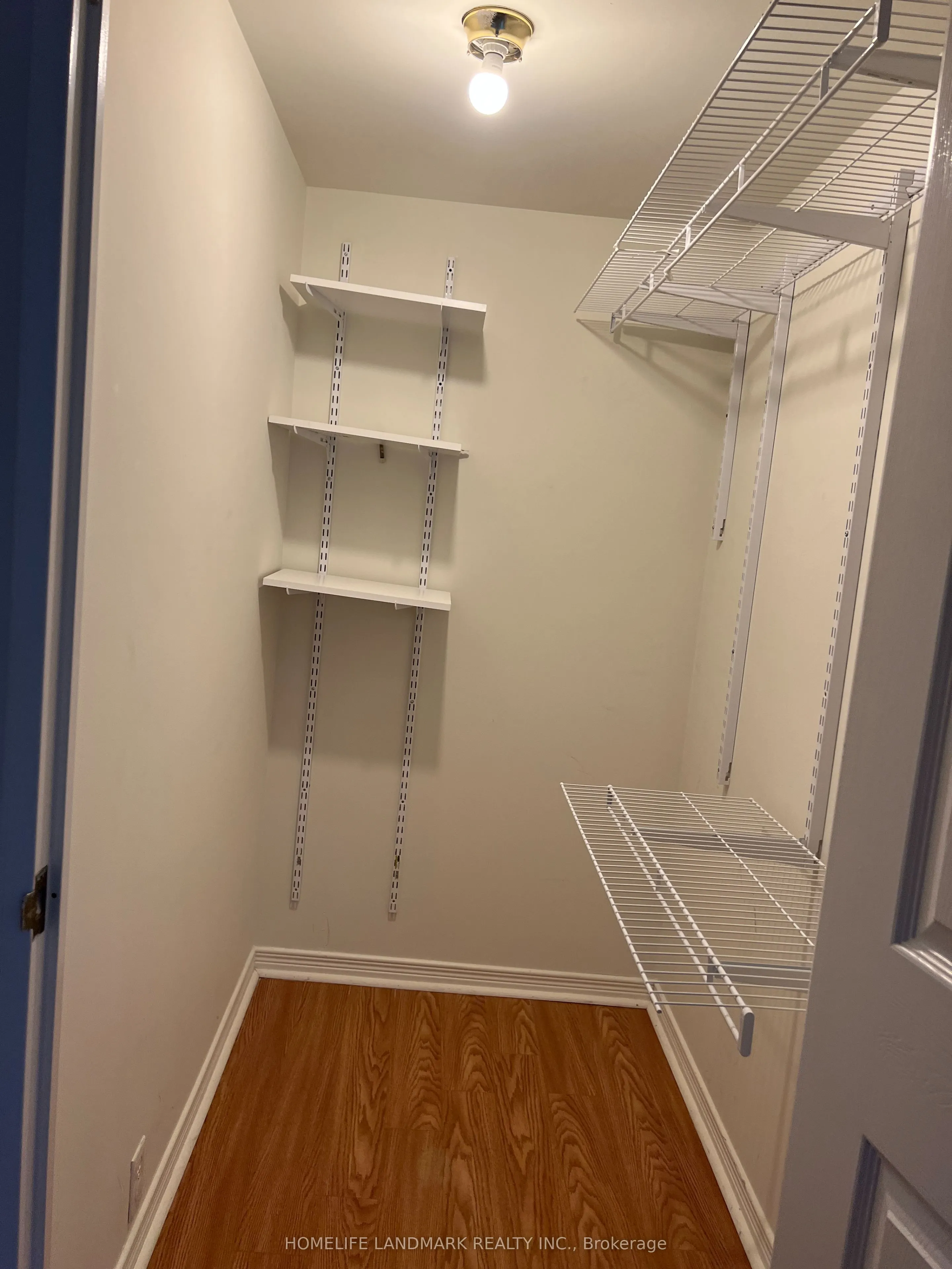 8 Lee Centre Drive, #803