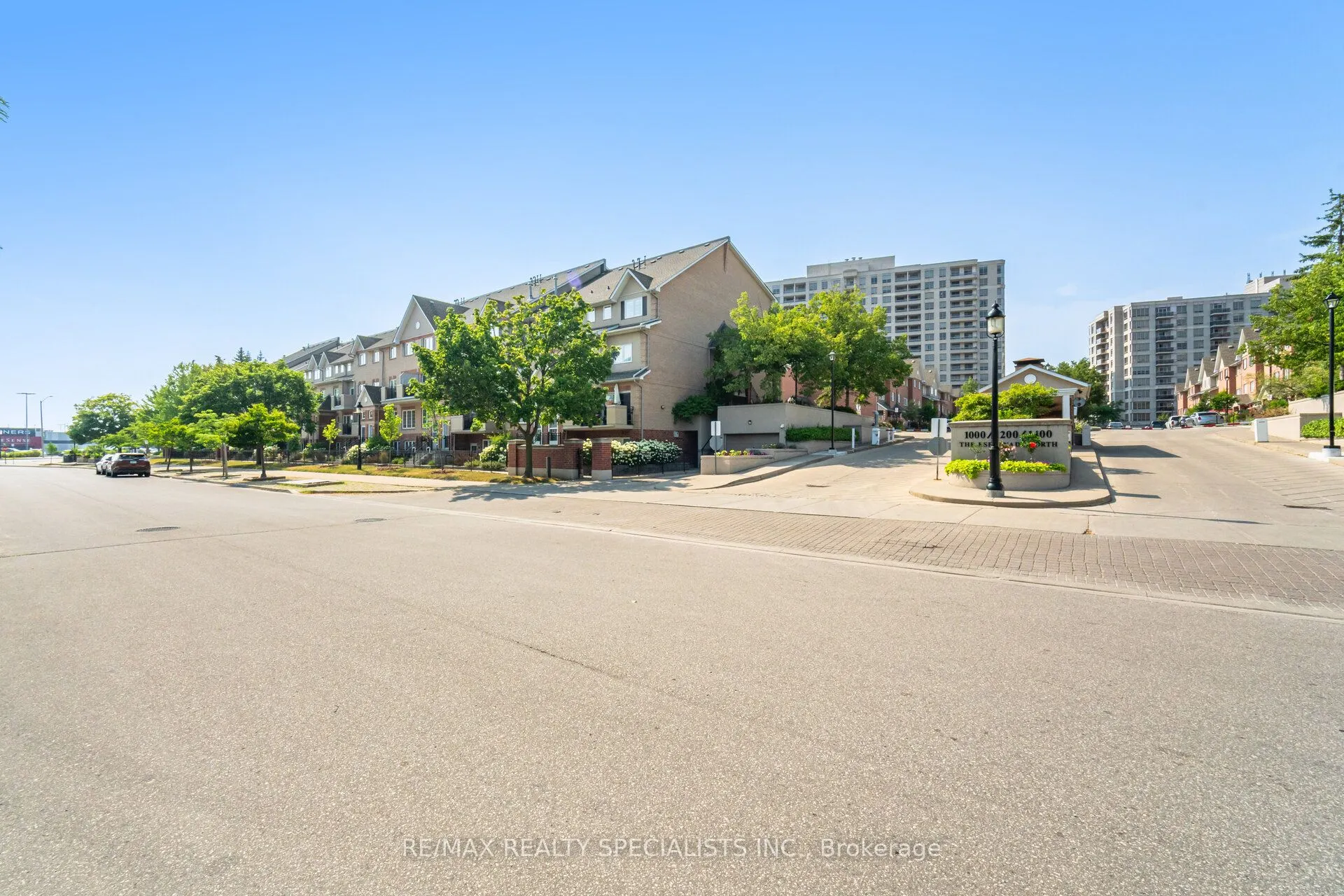 1400 The Esplanade N N, #825