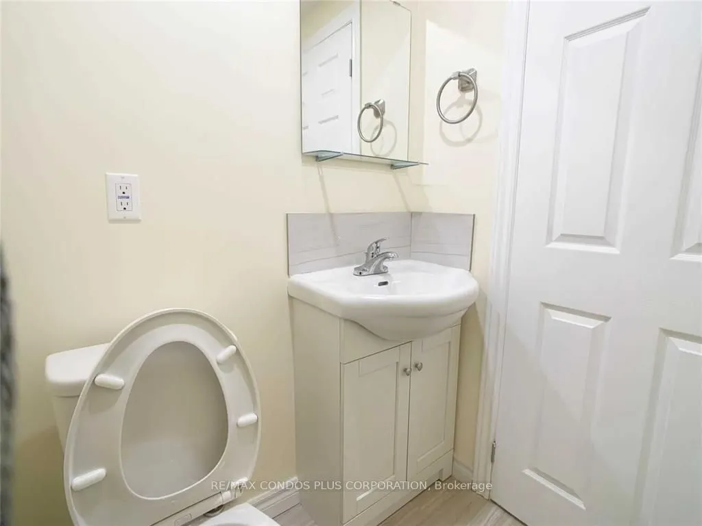 721 Danforth Avenue, #3B
