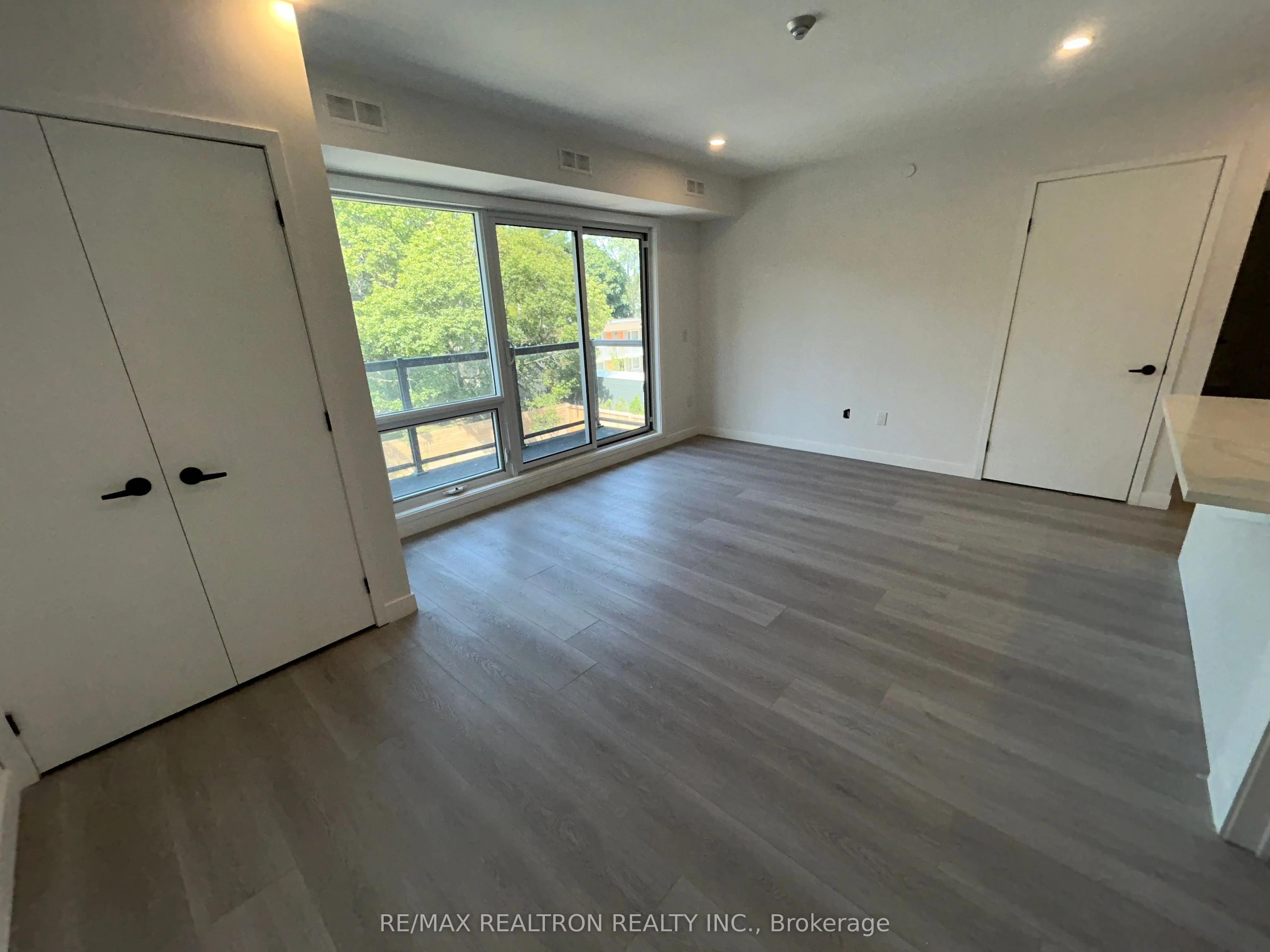 61 Orchard Park Drive, #302