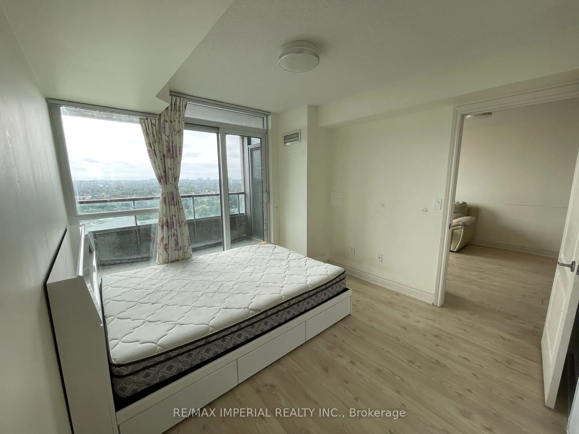 60 Brian Harrison Way, #1801