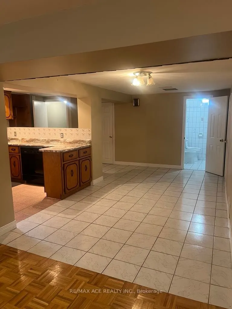 30 Oakridge Drive, #Bsmt