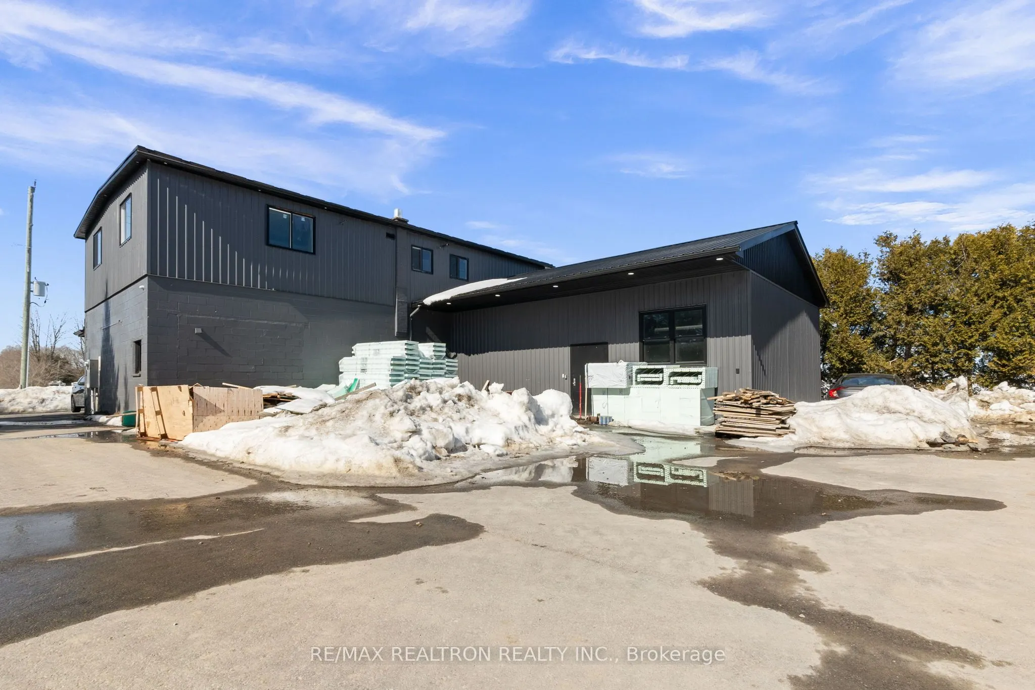 11151 Simcoe Street