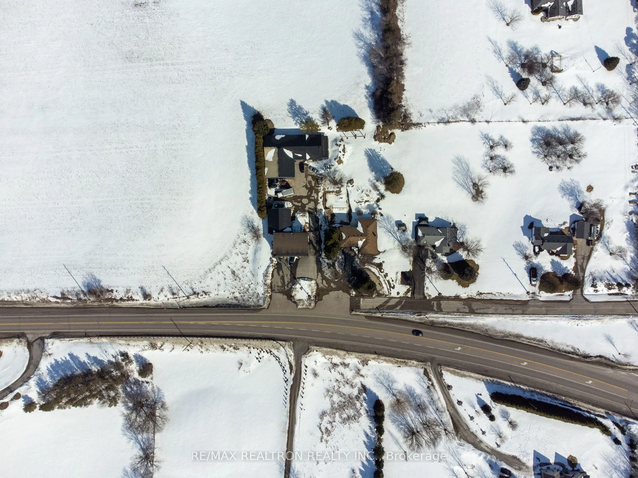 11151 Simcoe Street