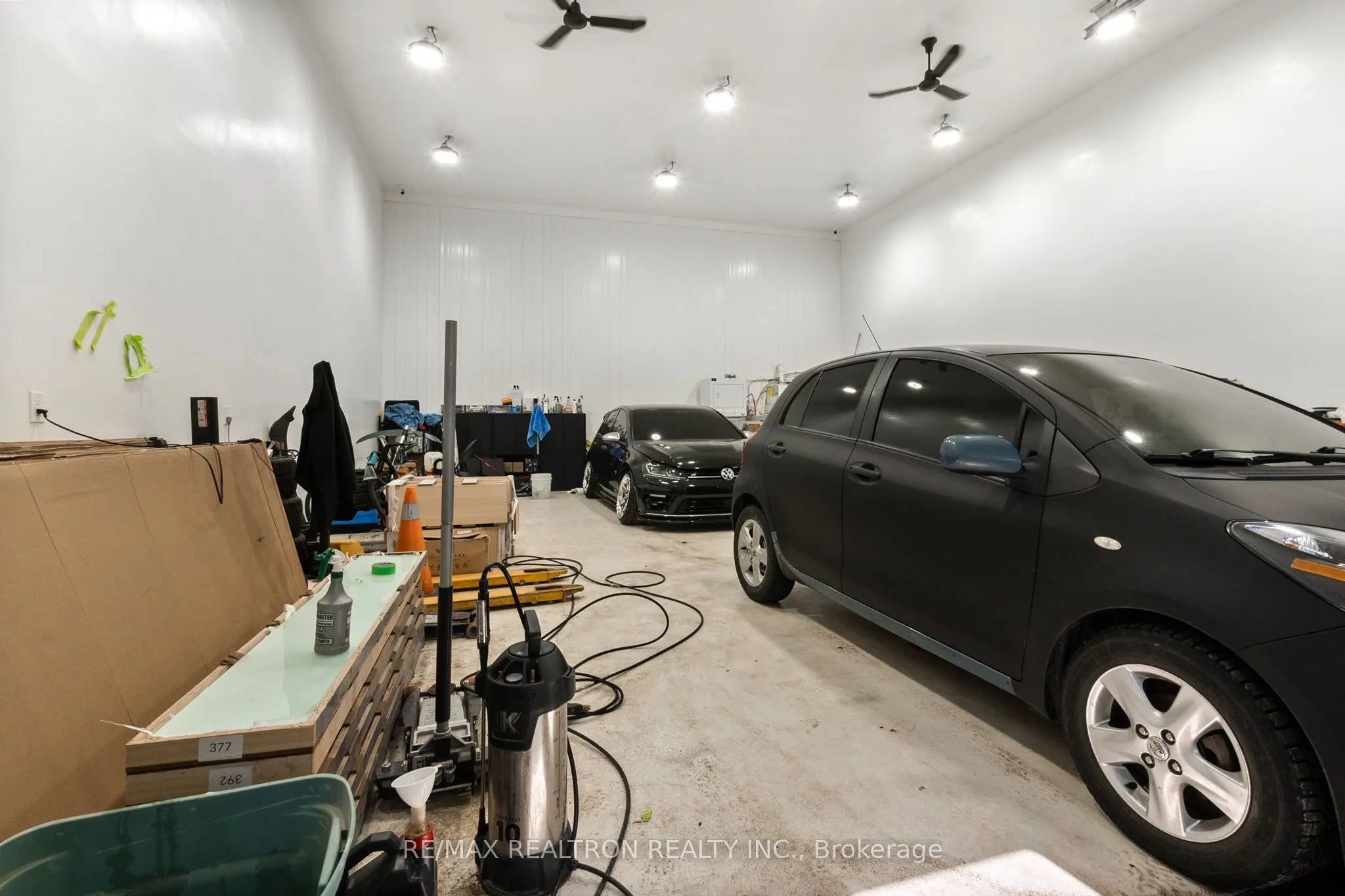 11151 Simcoe Street