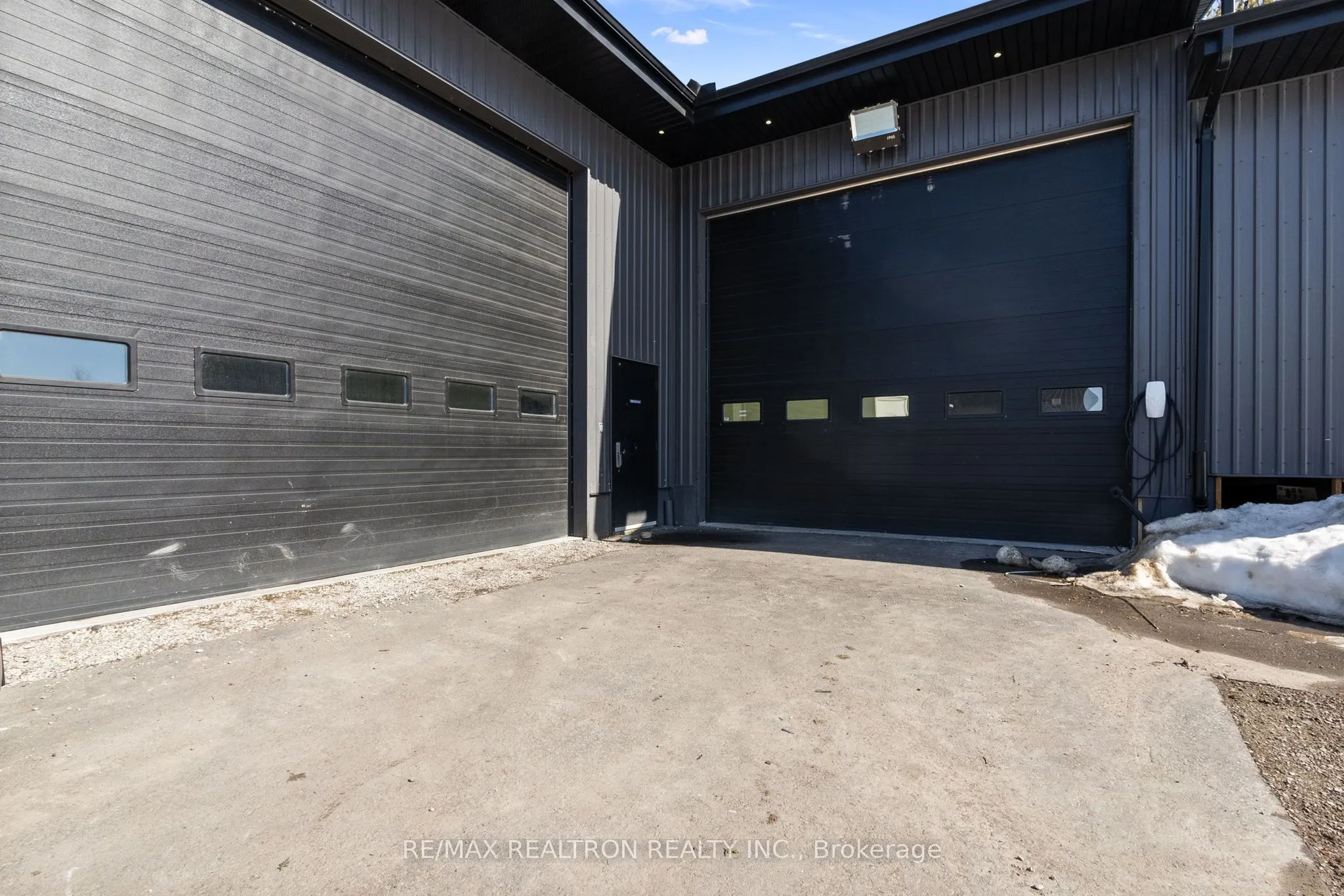 11151 Simcoe Street