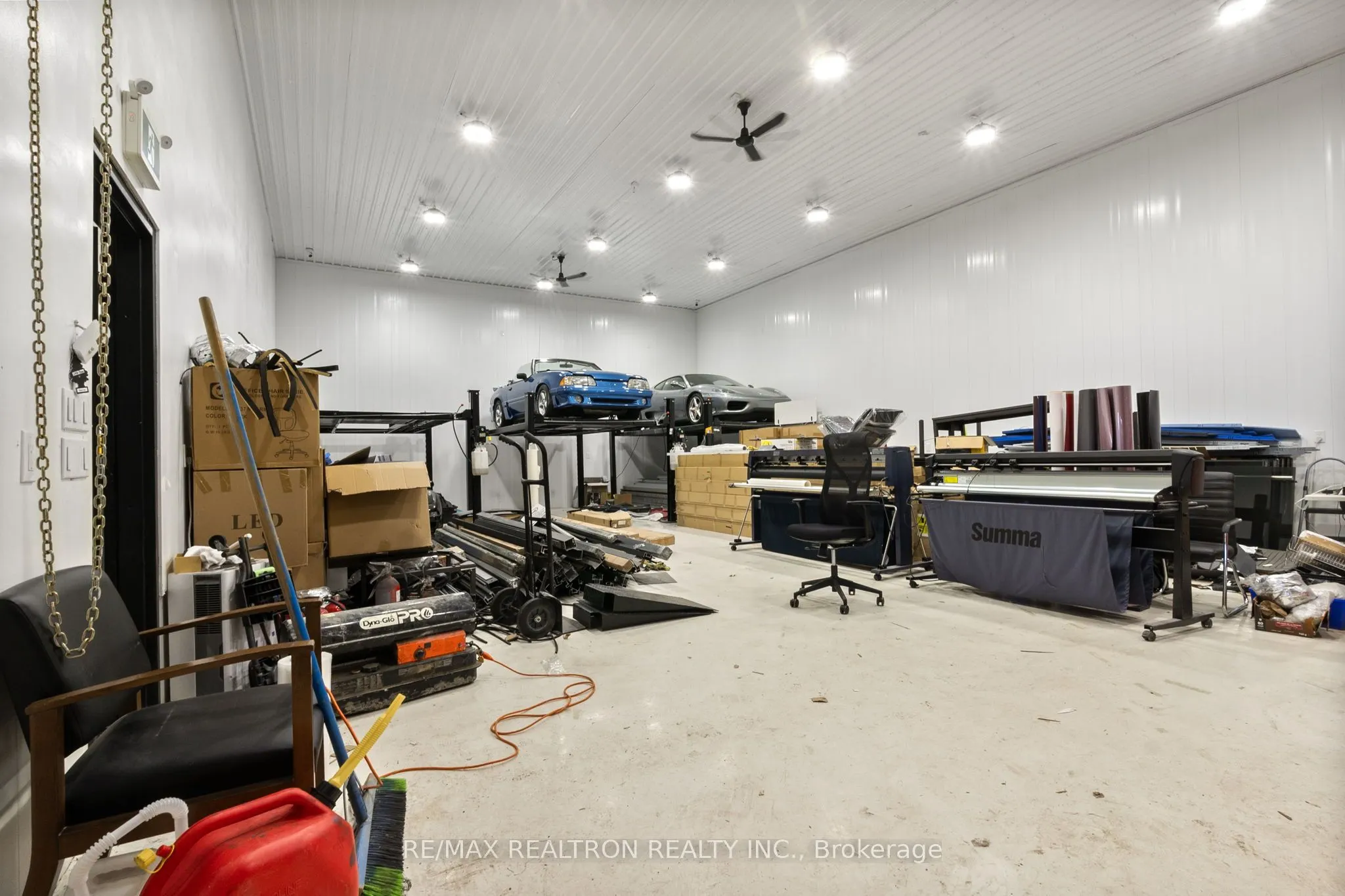 11151 Simcoe Street