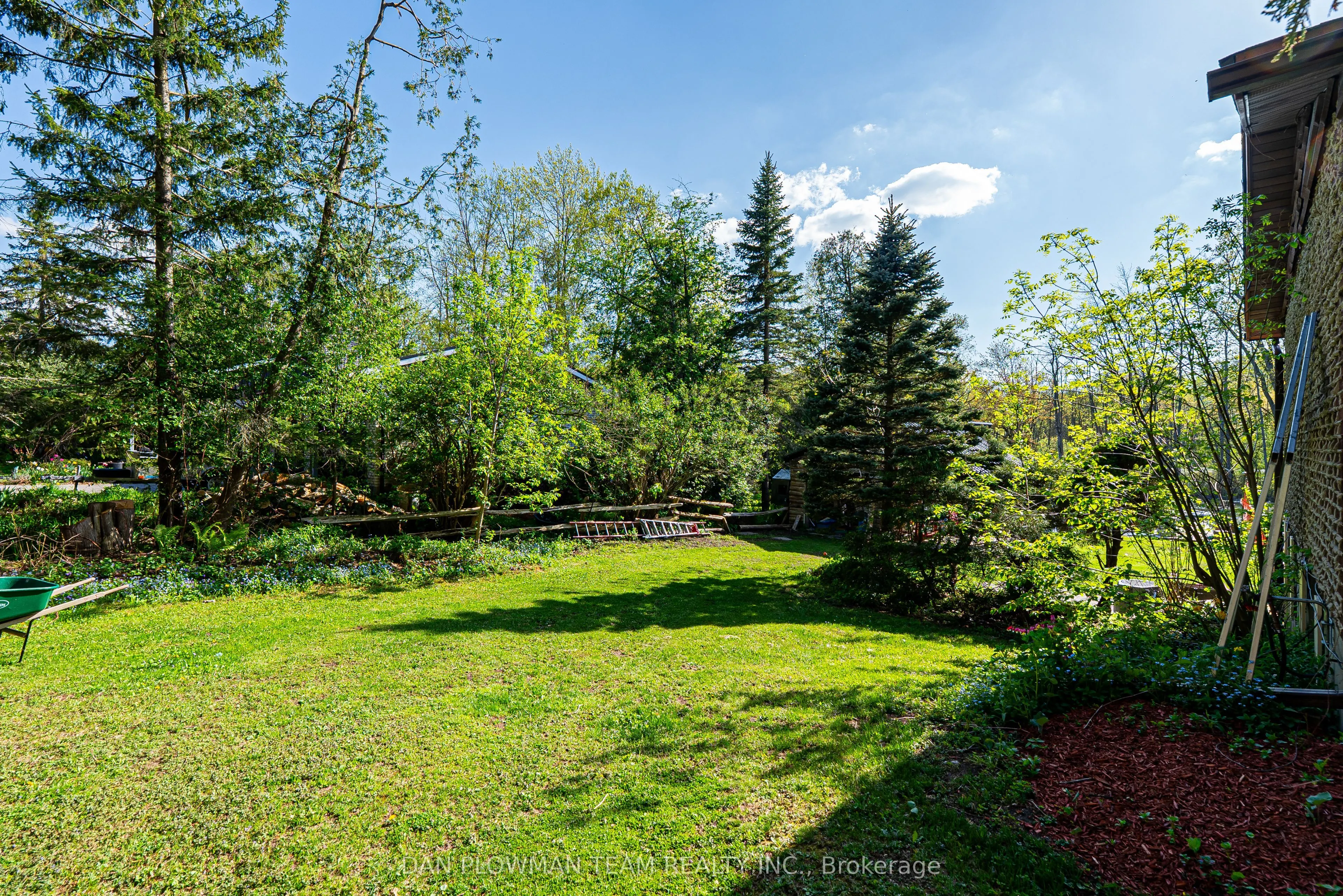 32 Nonquon Drive