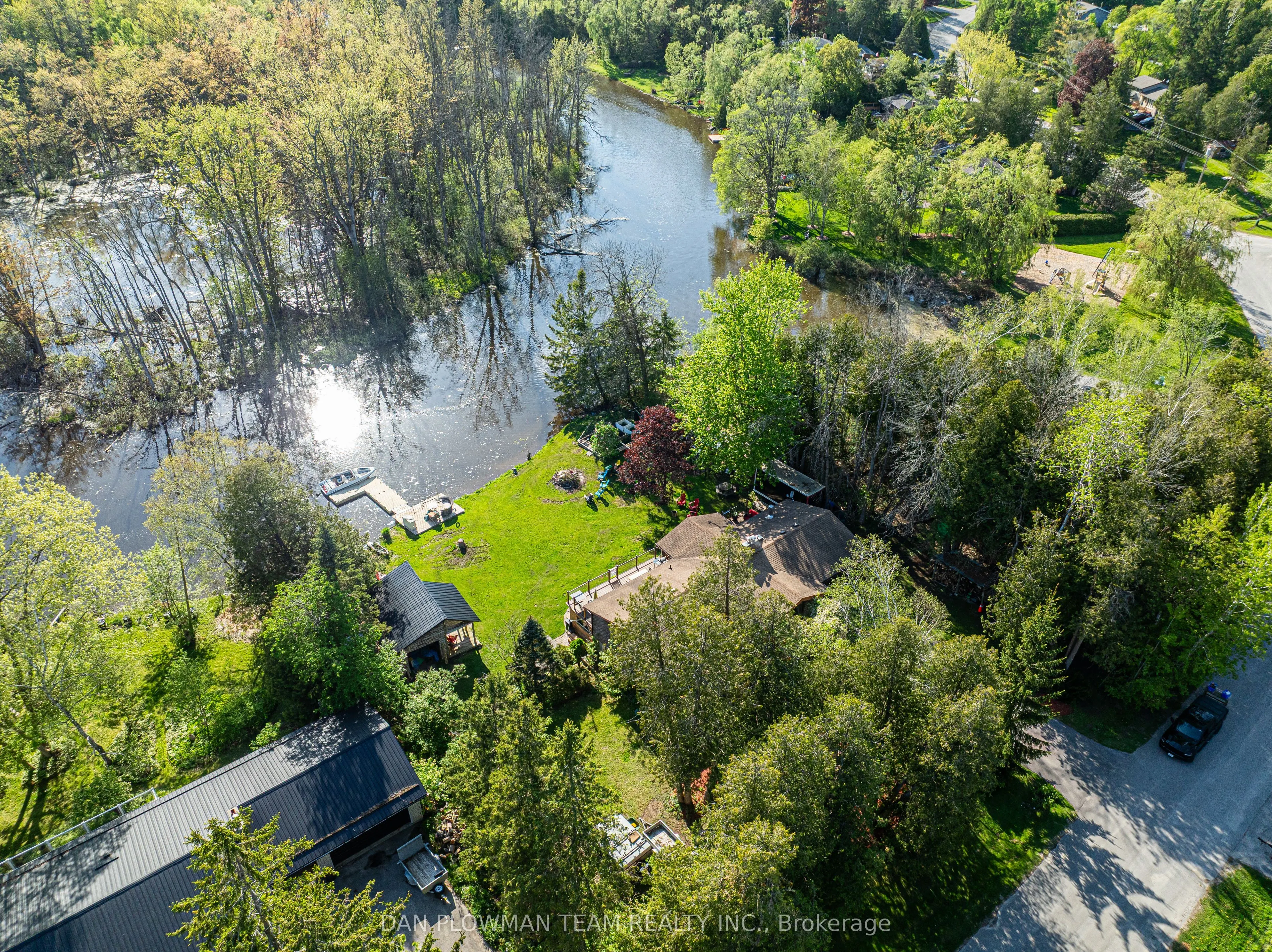 32 Nonquon Drive