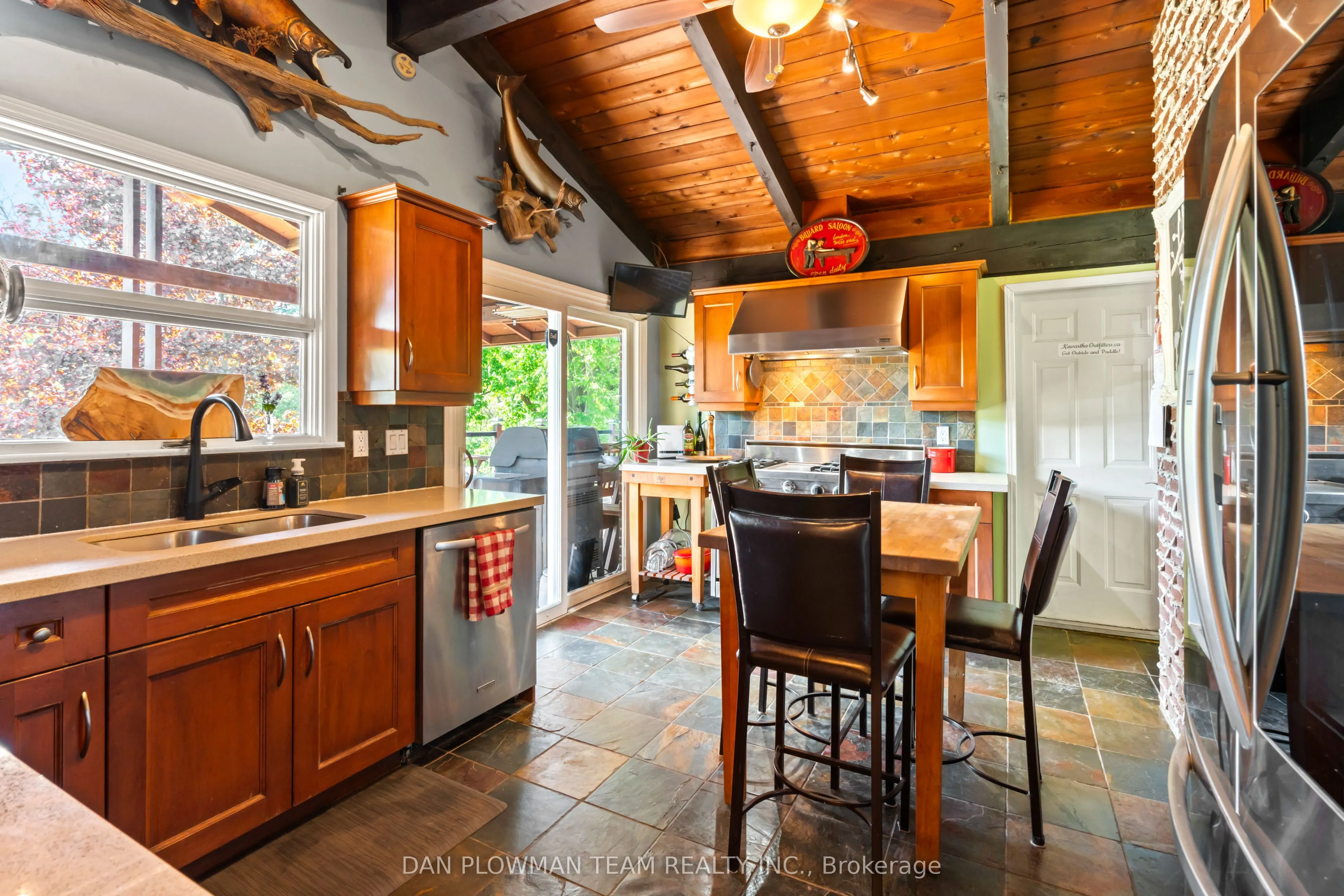 32 Nonquon Drive