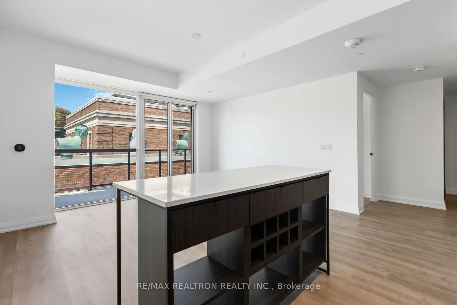 2369 Danforth Avenue SW, #316