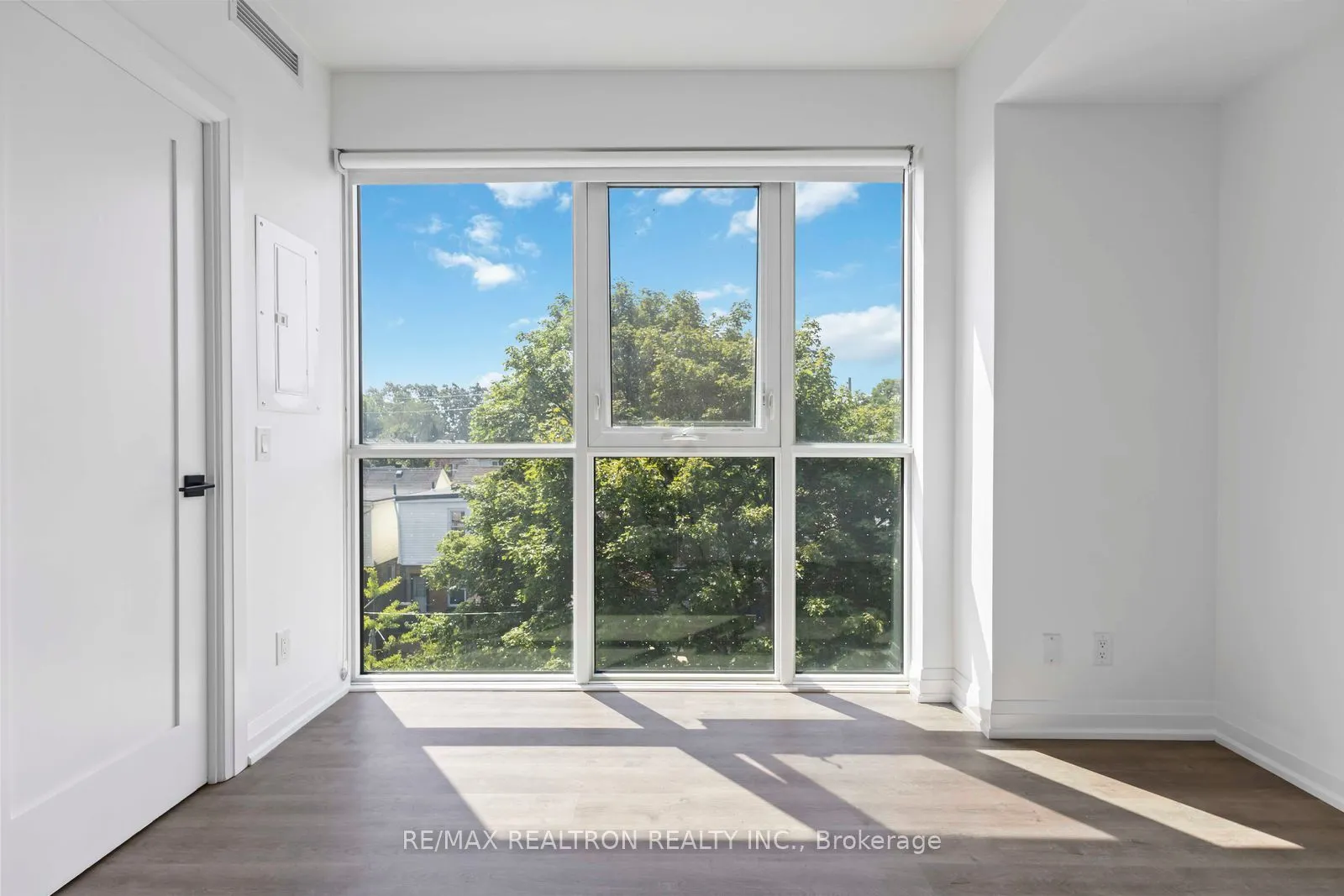 2369 Danforth Avenue SW, #316