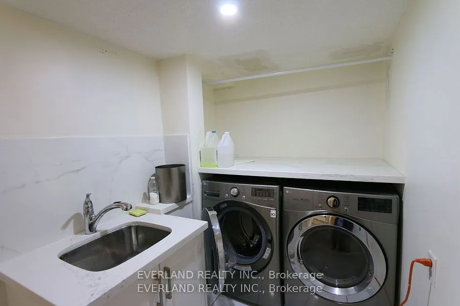 221 Placentia Boulevard, #Basement