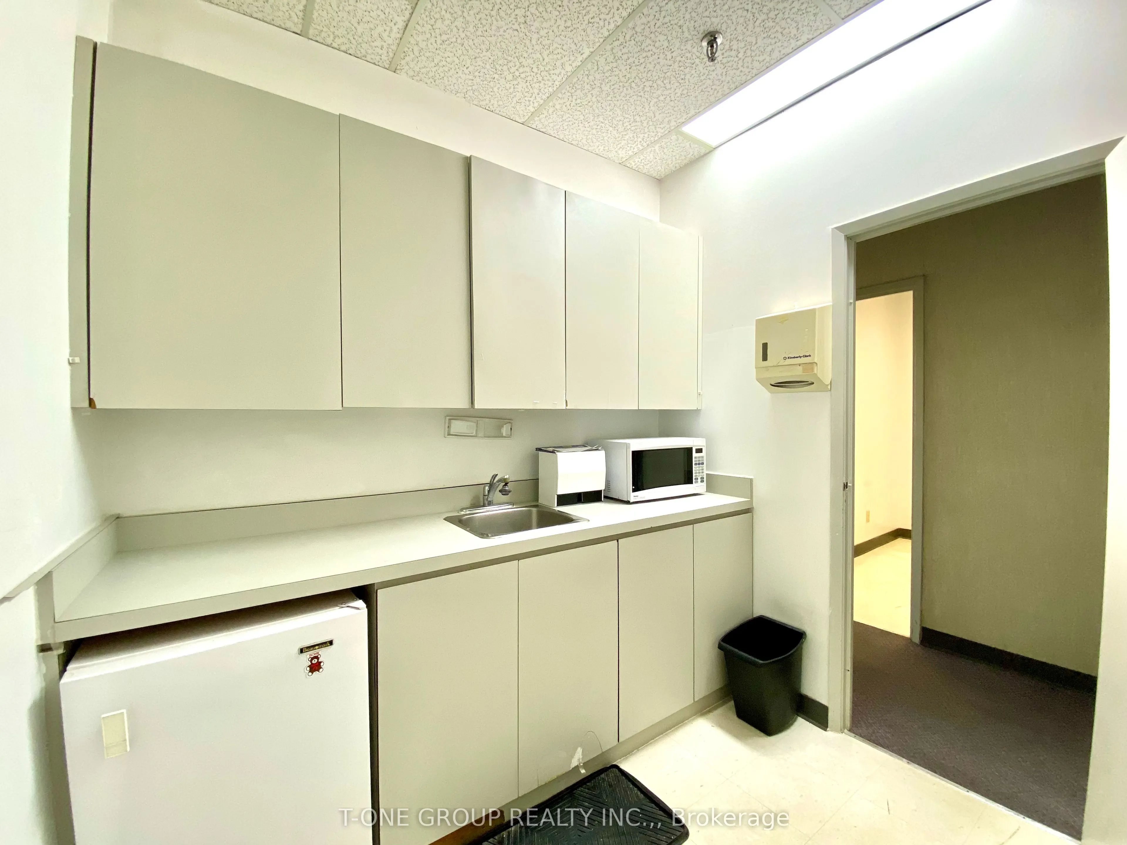 2347 Kennedy Road E, #407
