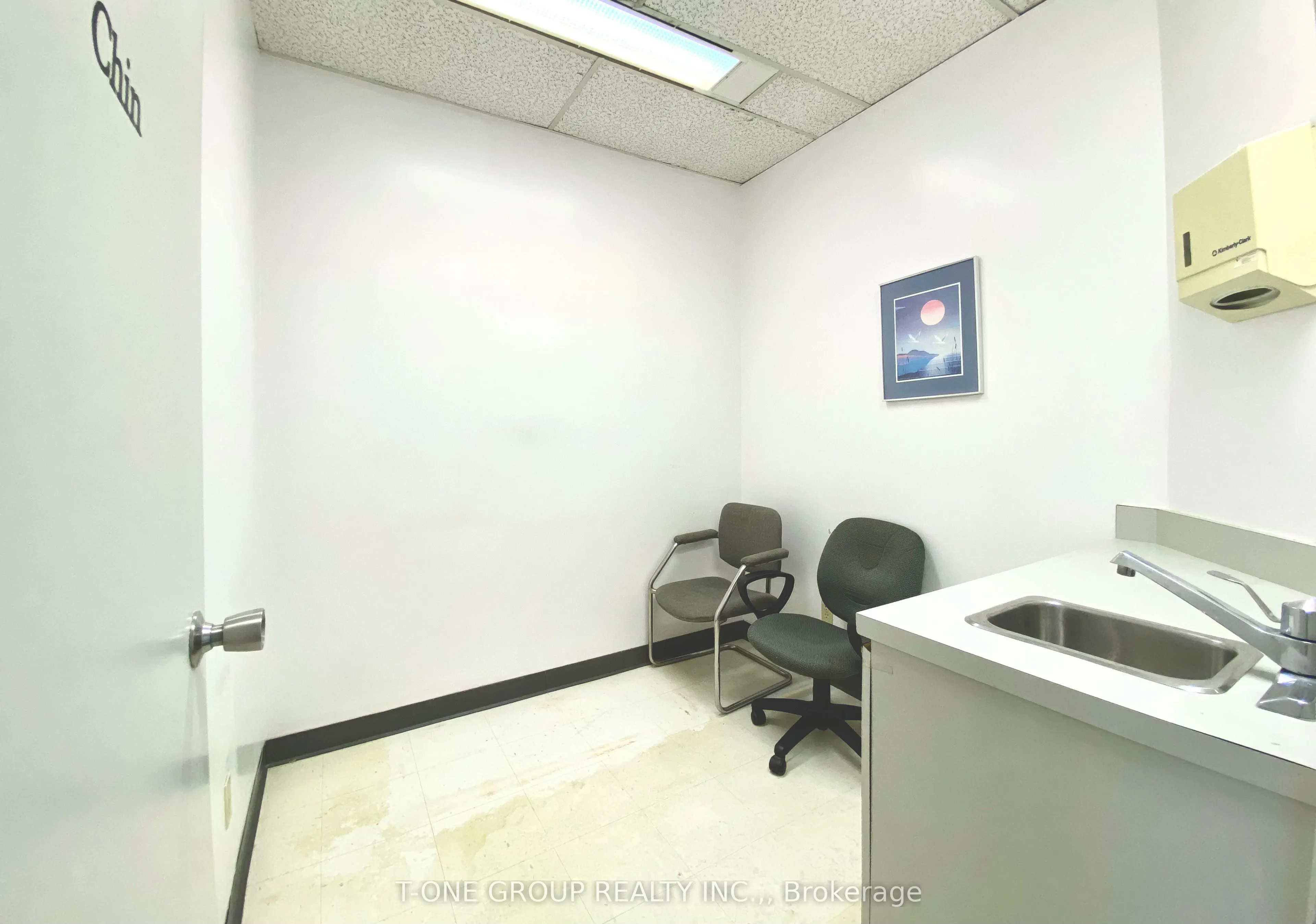 2347 Kennedy Road E, #407