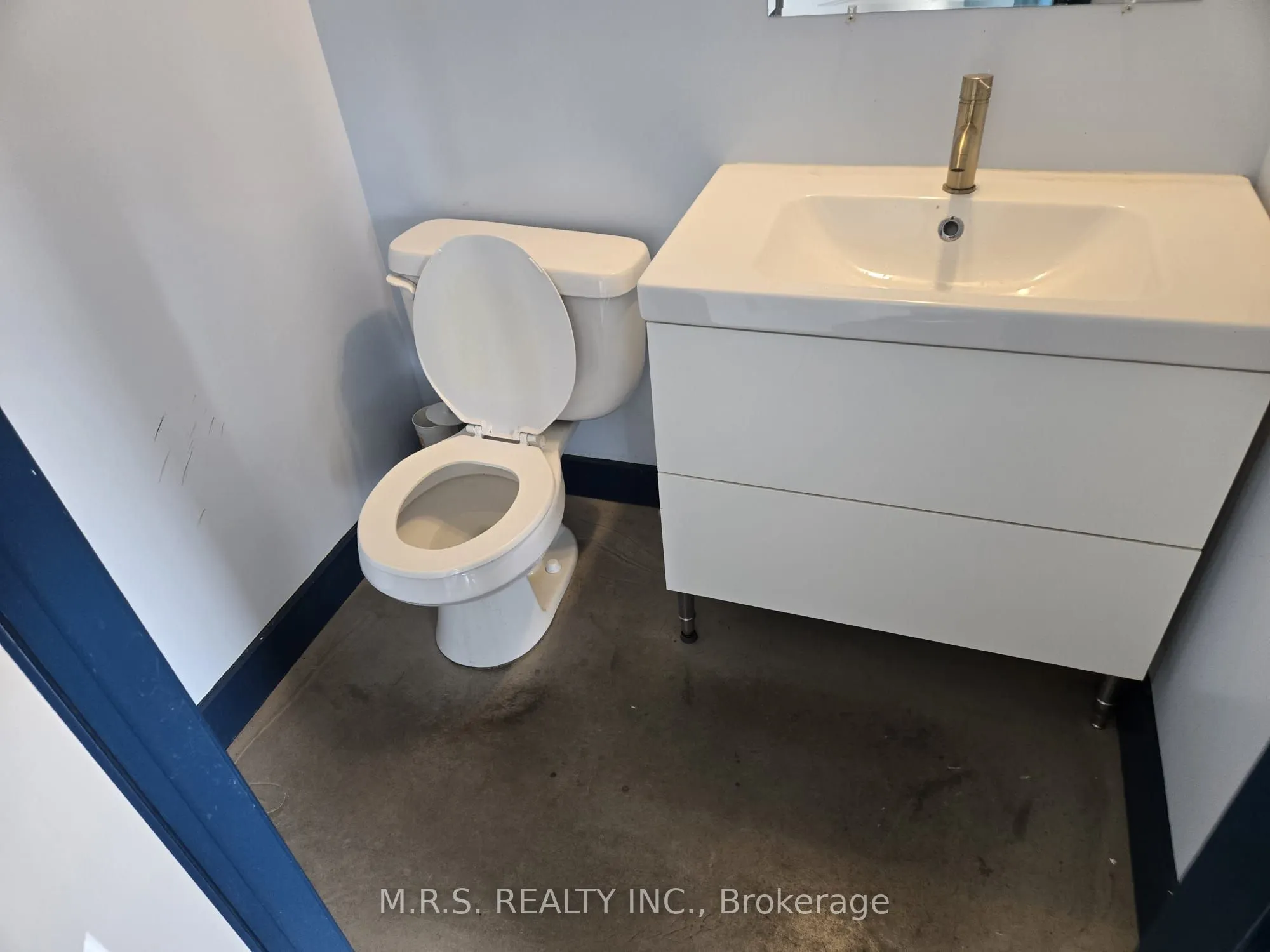 2152 Danforth Avenue, #2nd Flr