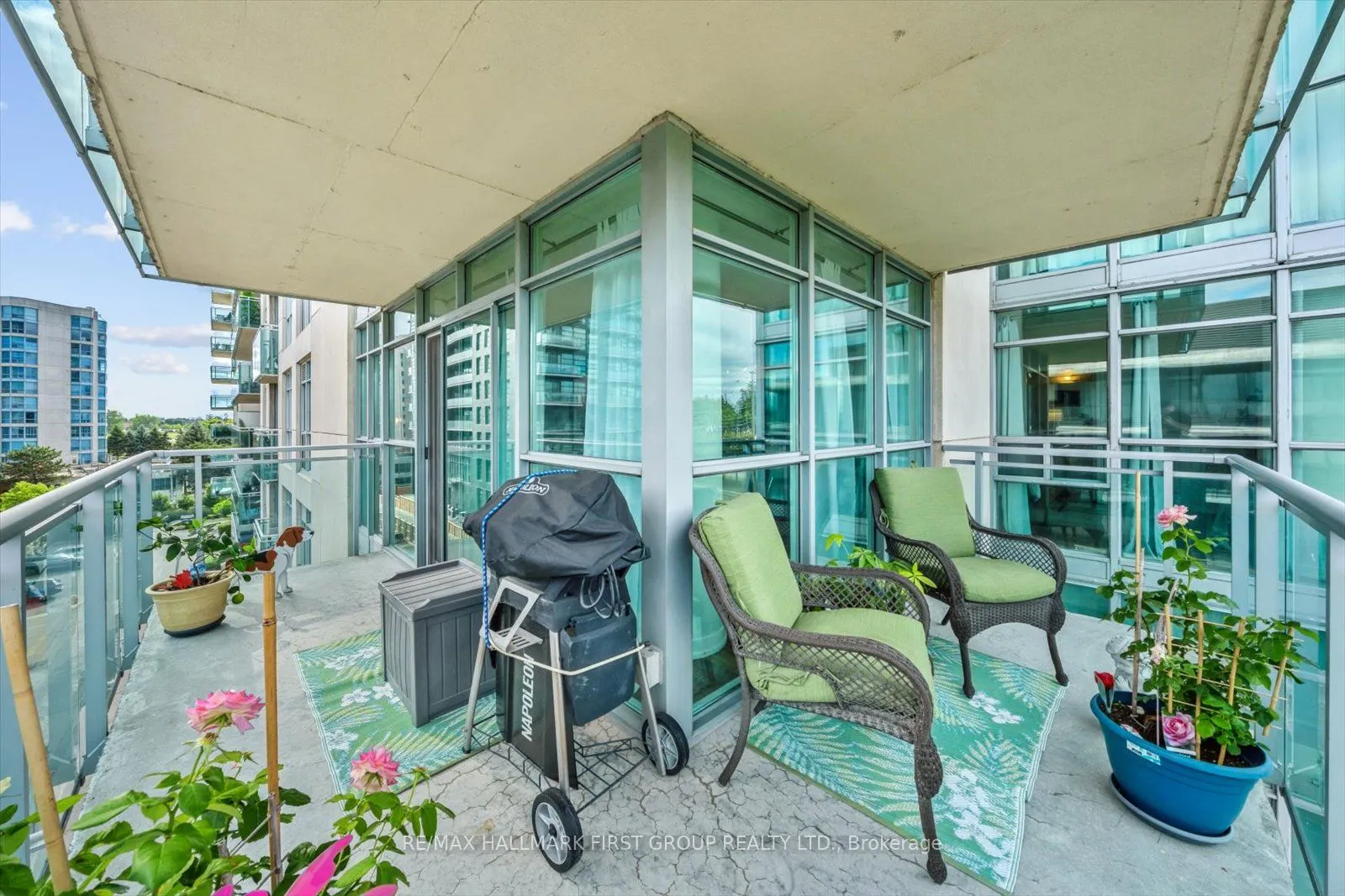 1600 Charles Street, #512