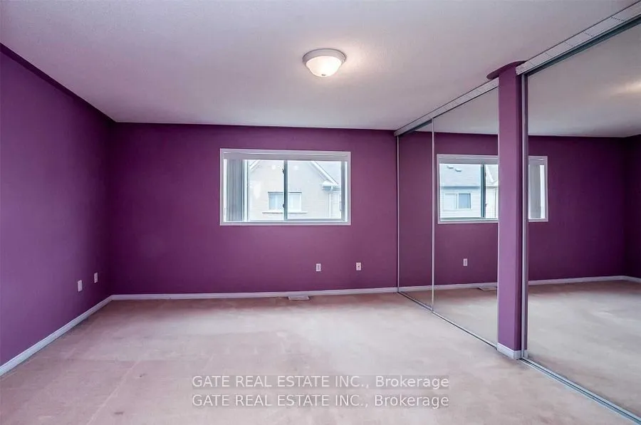 8 Pat Brooks Terrace, #8