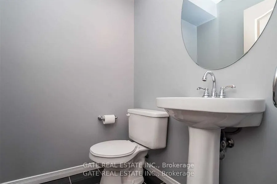 8 Pat Brooks Terrace, #8
