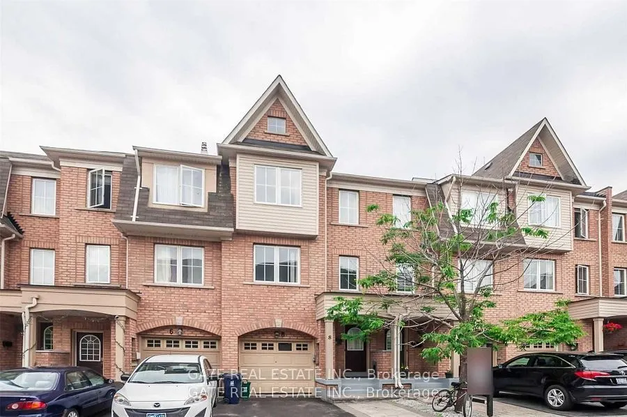 8 Pat Brooks Terrace, #8