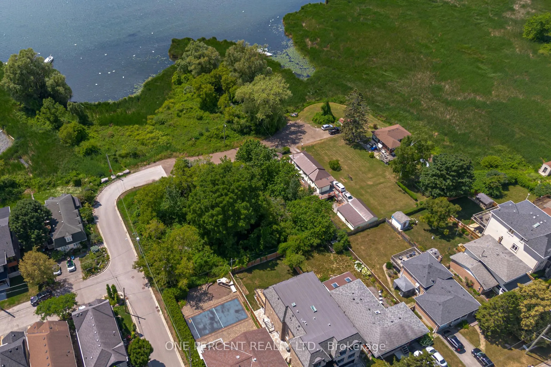805 St. Martins Drive