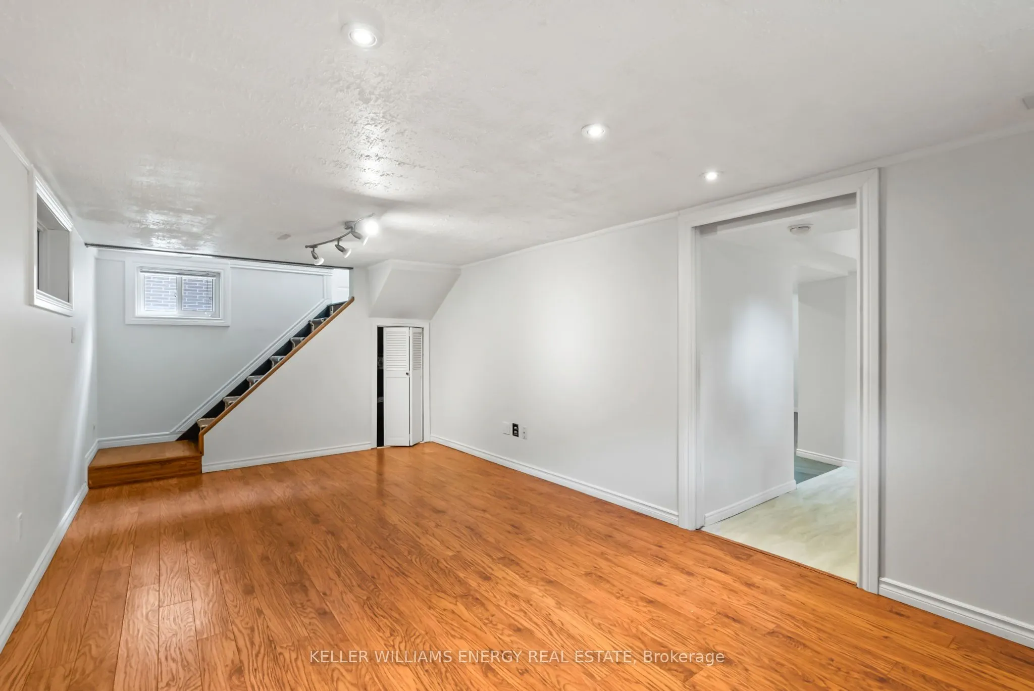 211 Severn Street