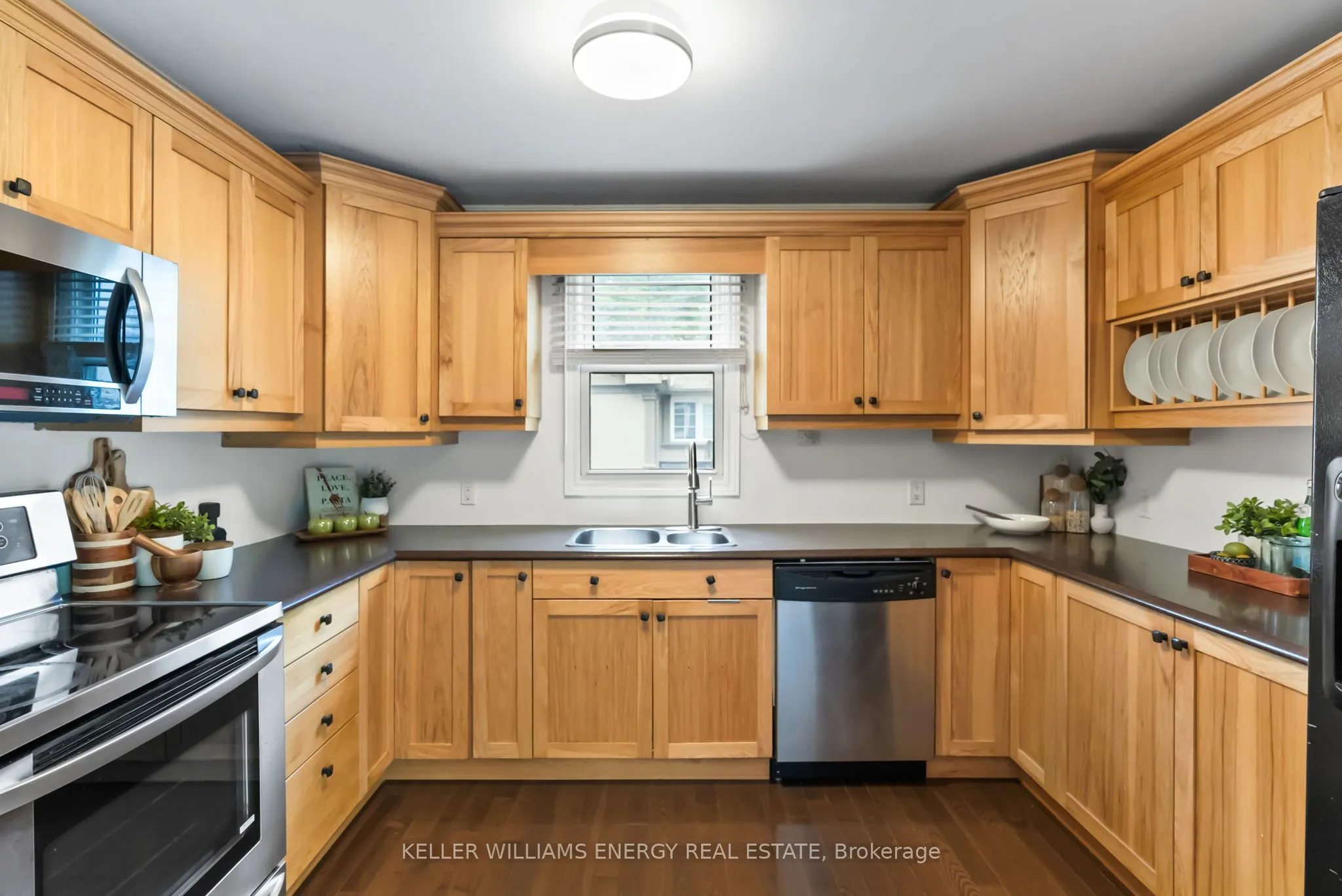 211 Severn Street