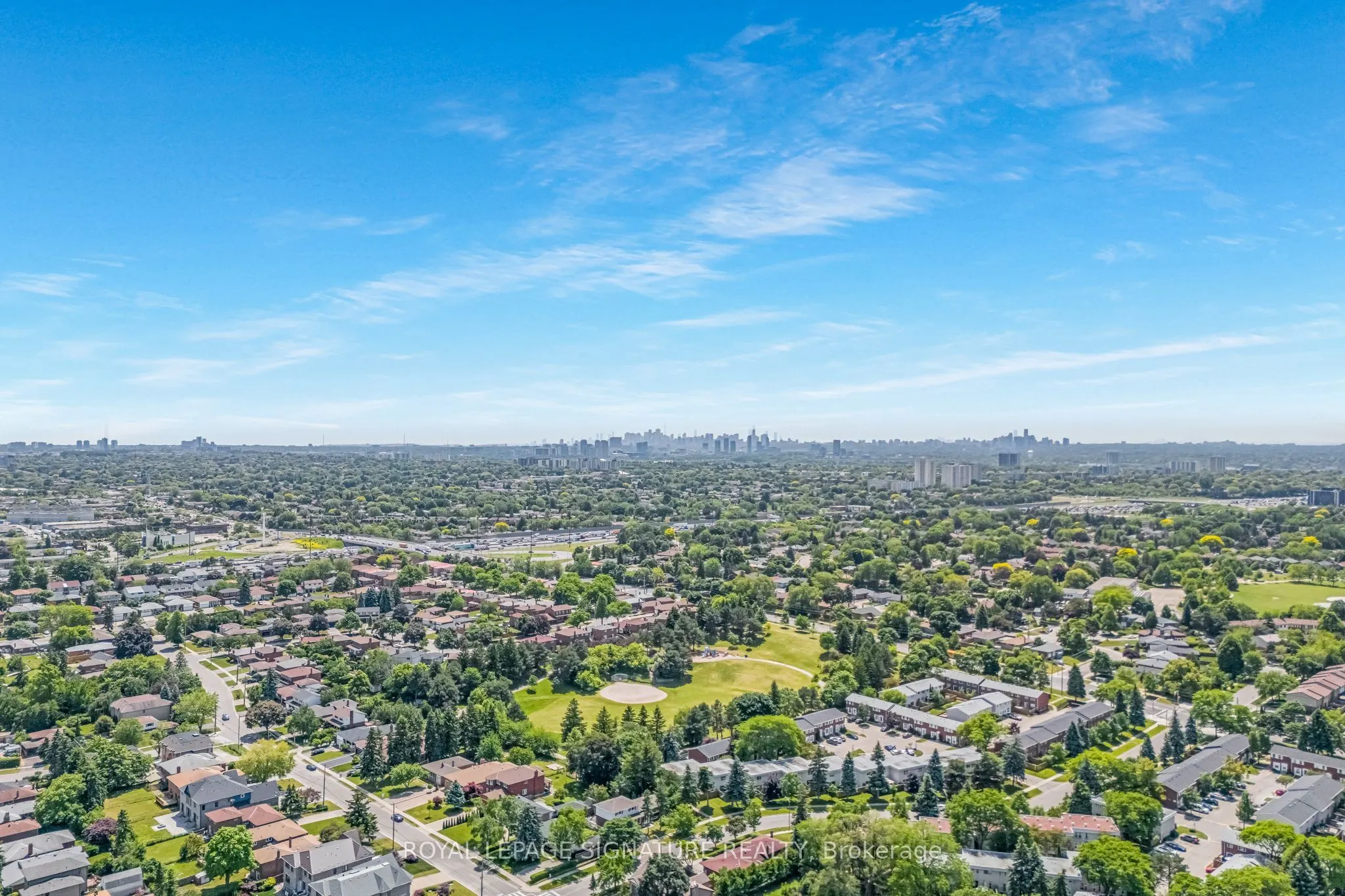 6 Lynn Gate Crescent