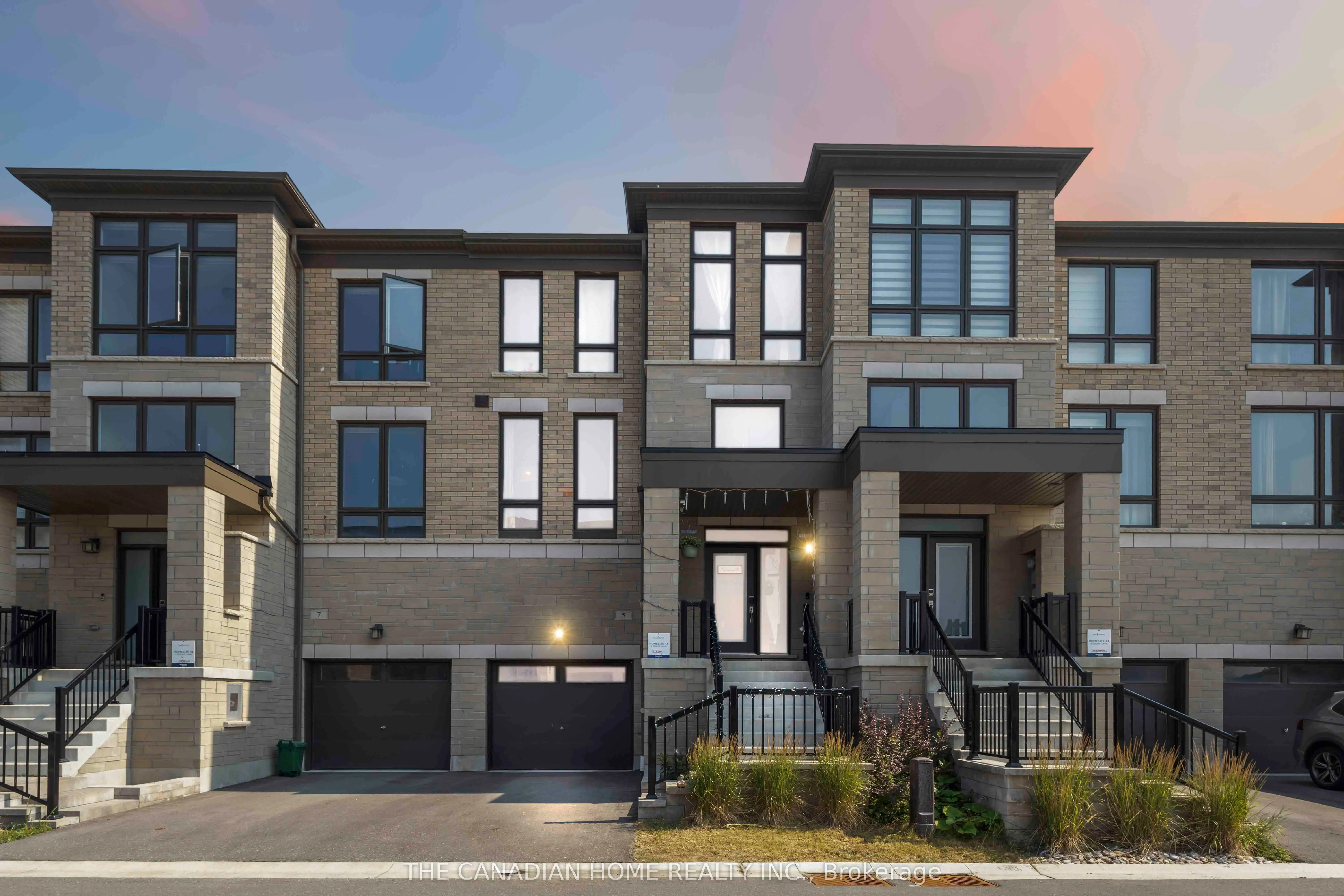 5 Douet Lane