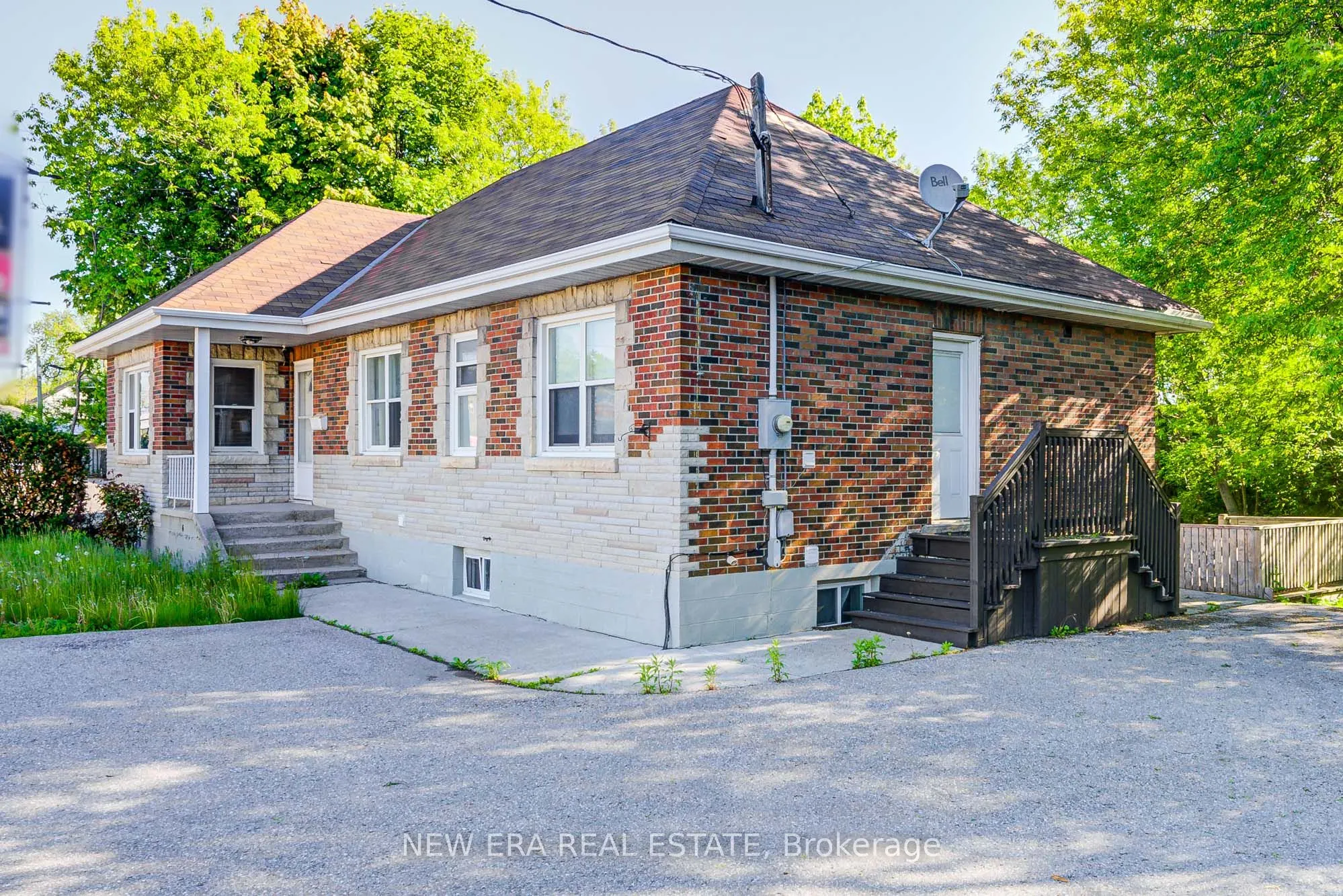 345 Park Road S