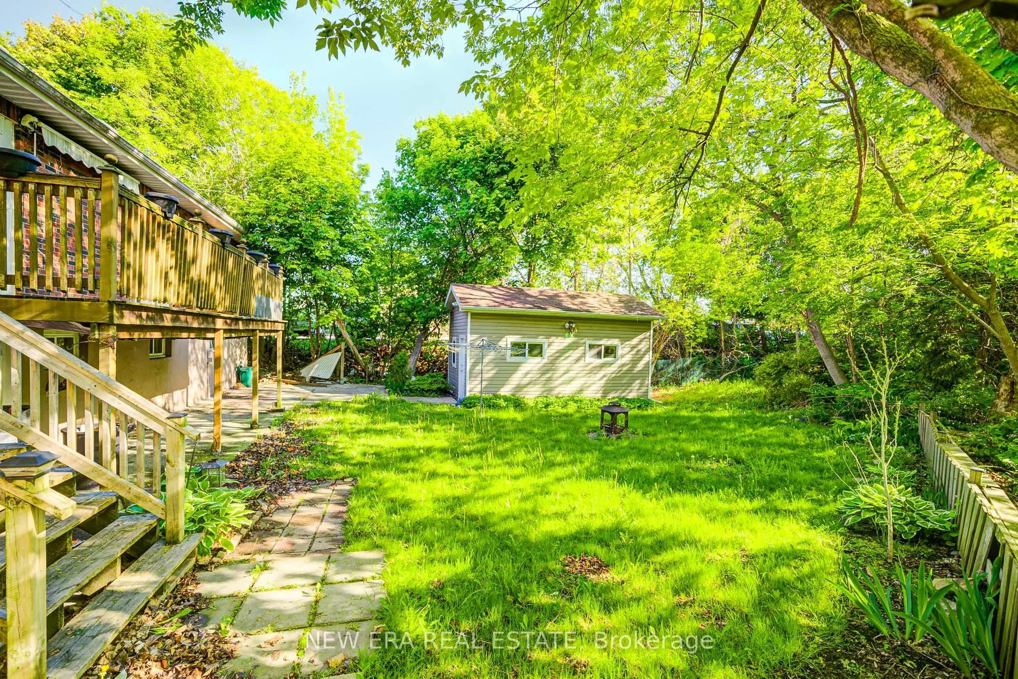 345 Park Road S