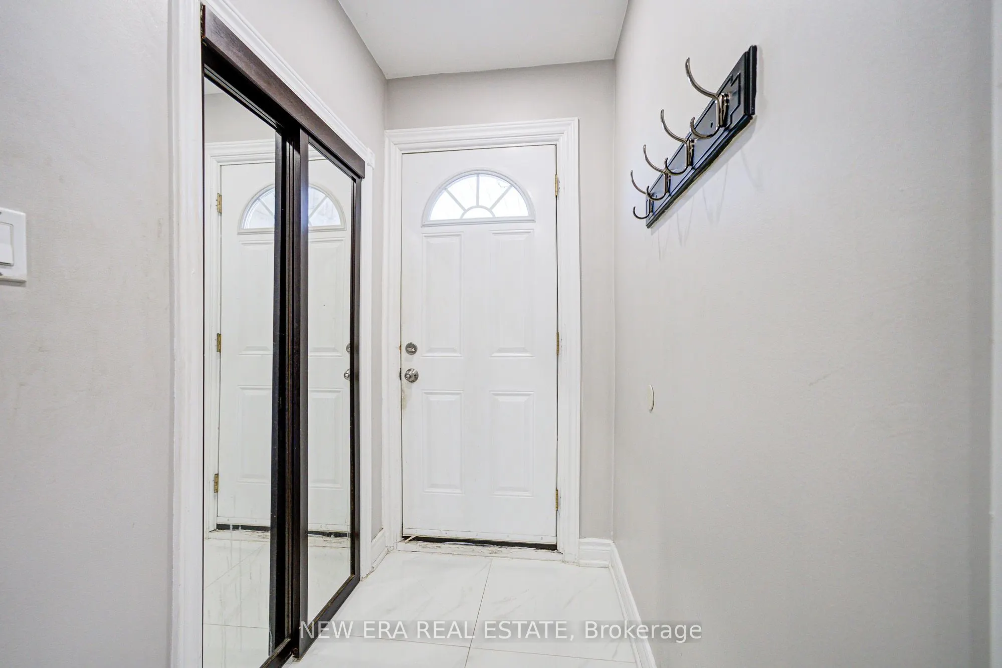 345 Park Road S