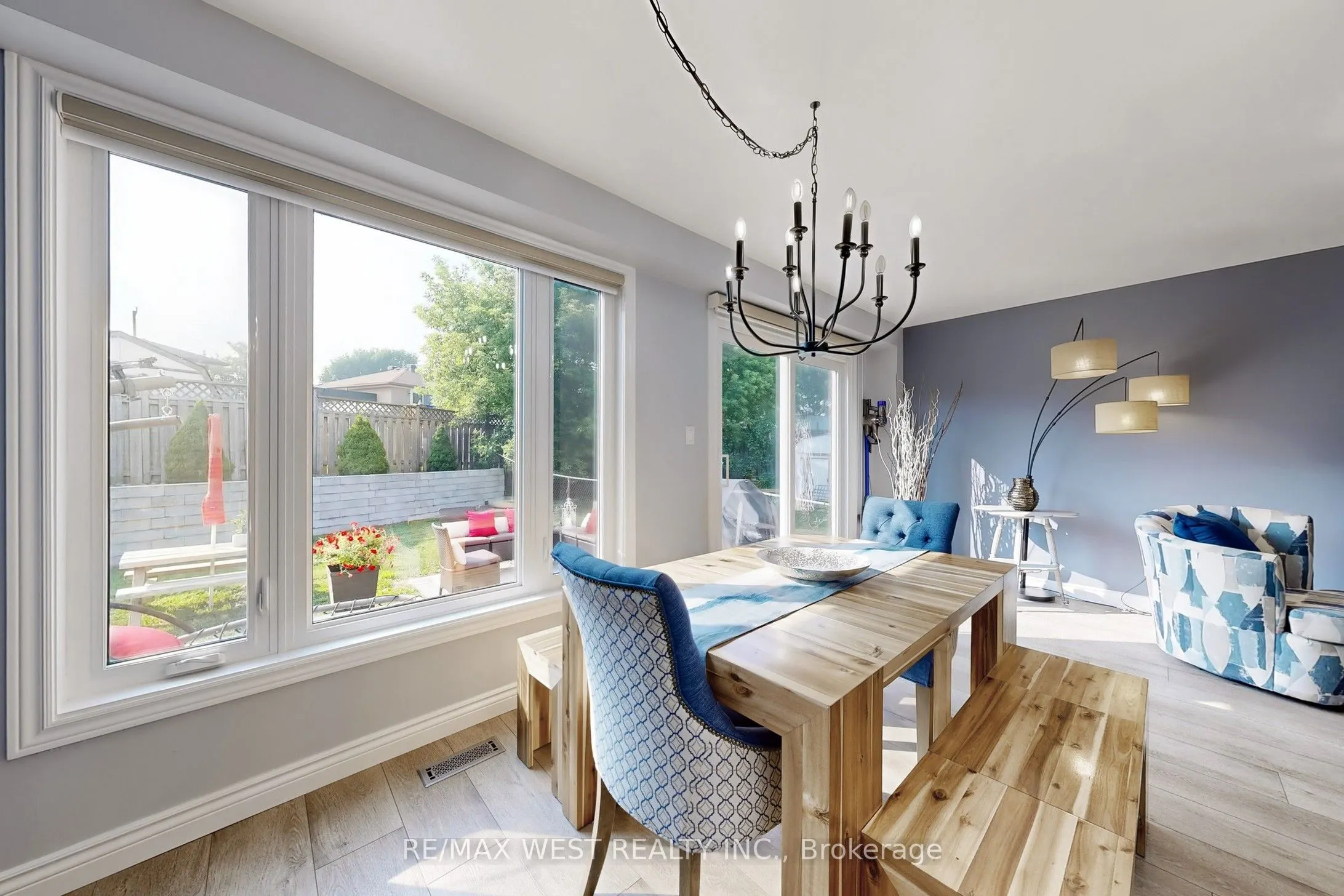 586 Balsam Crescent