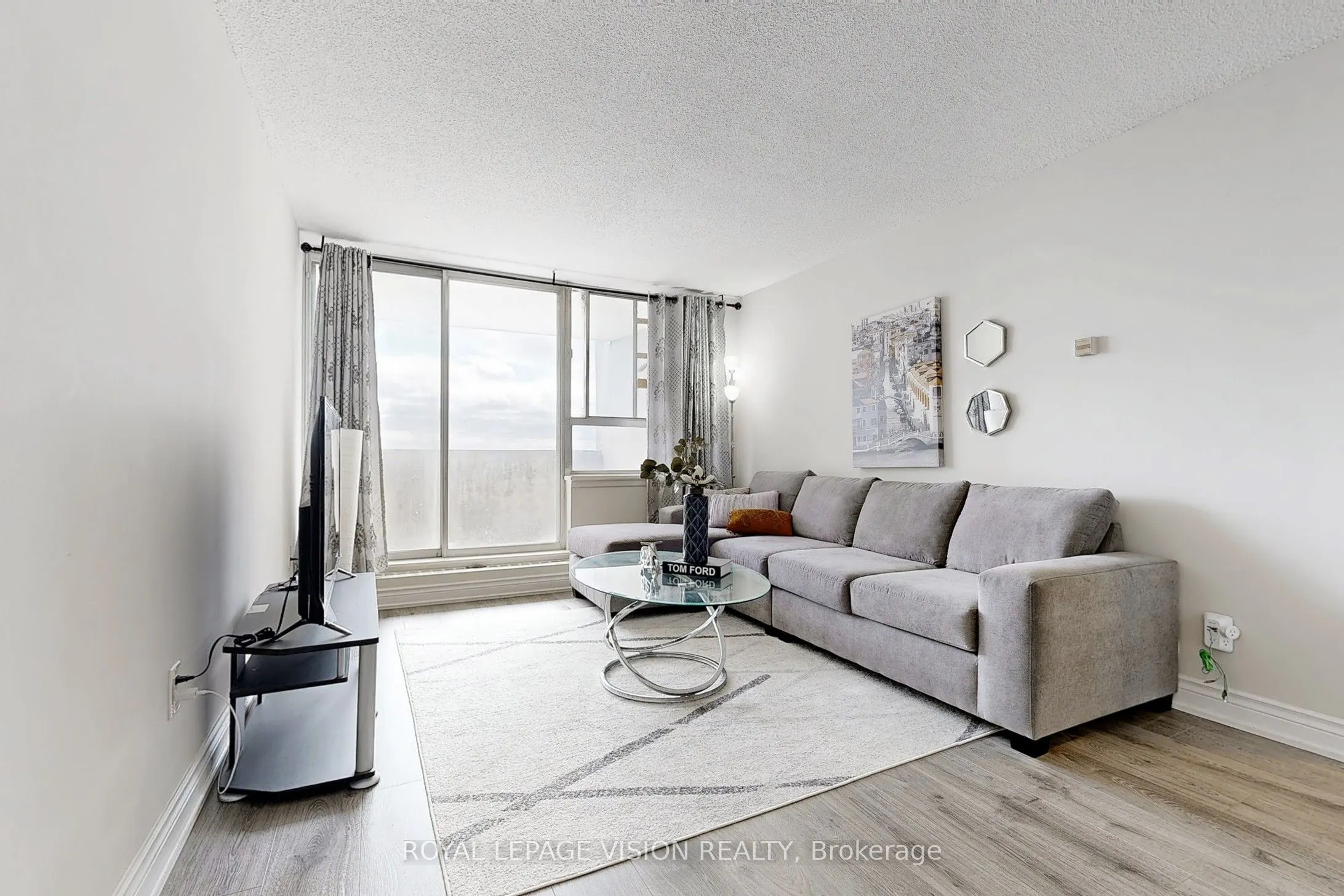 100 Wingarden Court, #1803