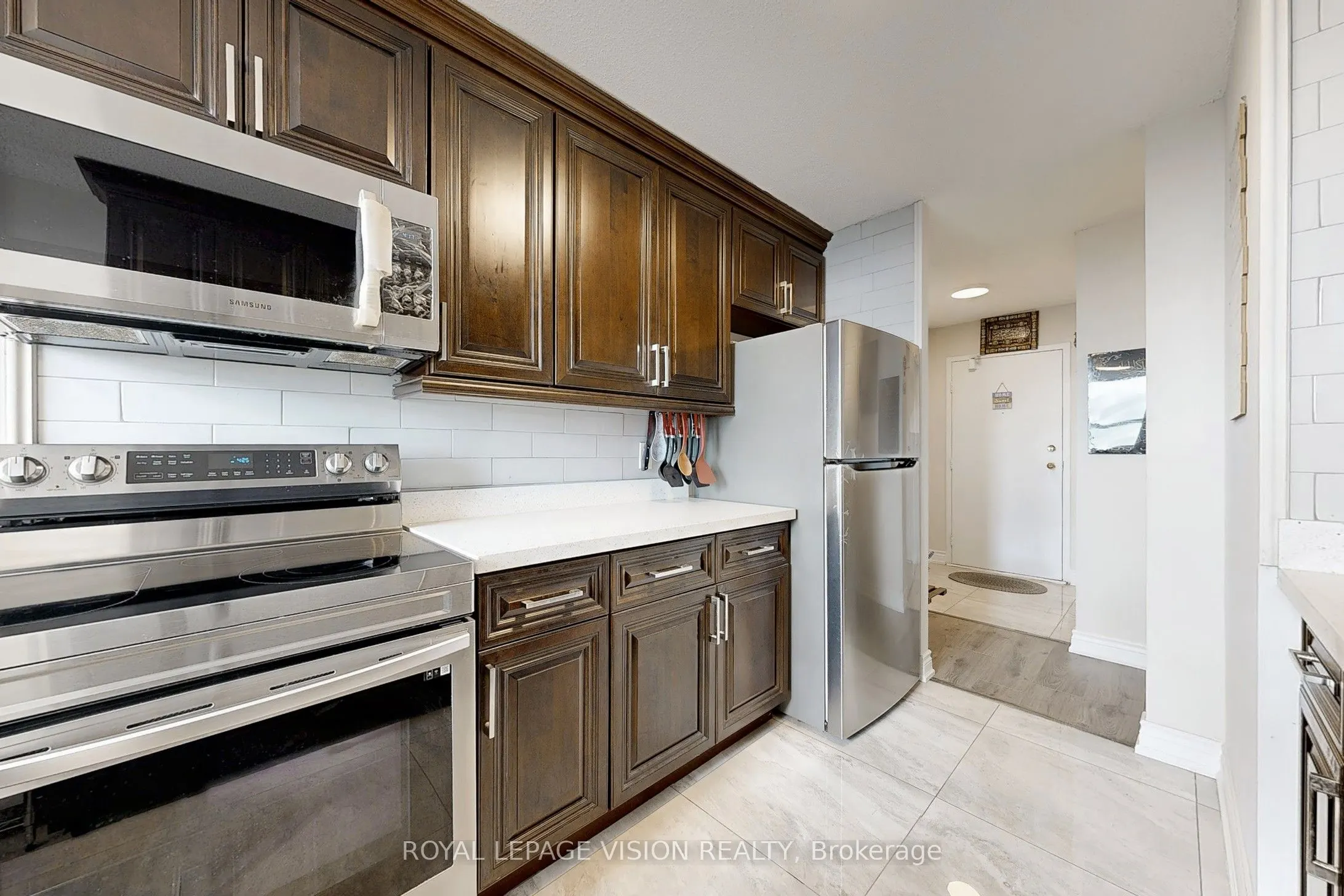 100 Wingarden Court, #1803