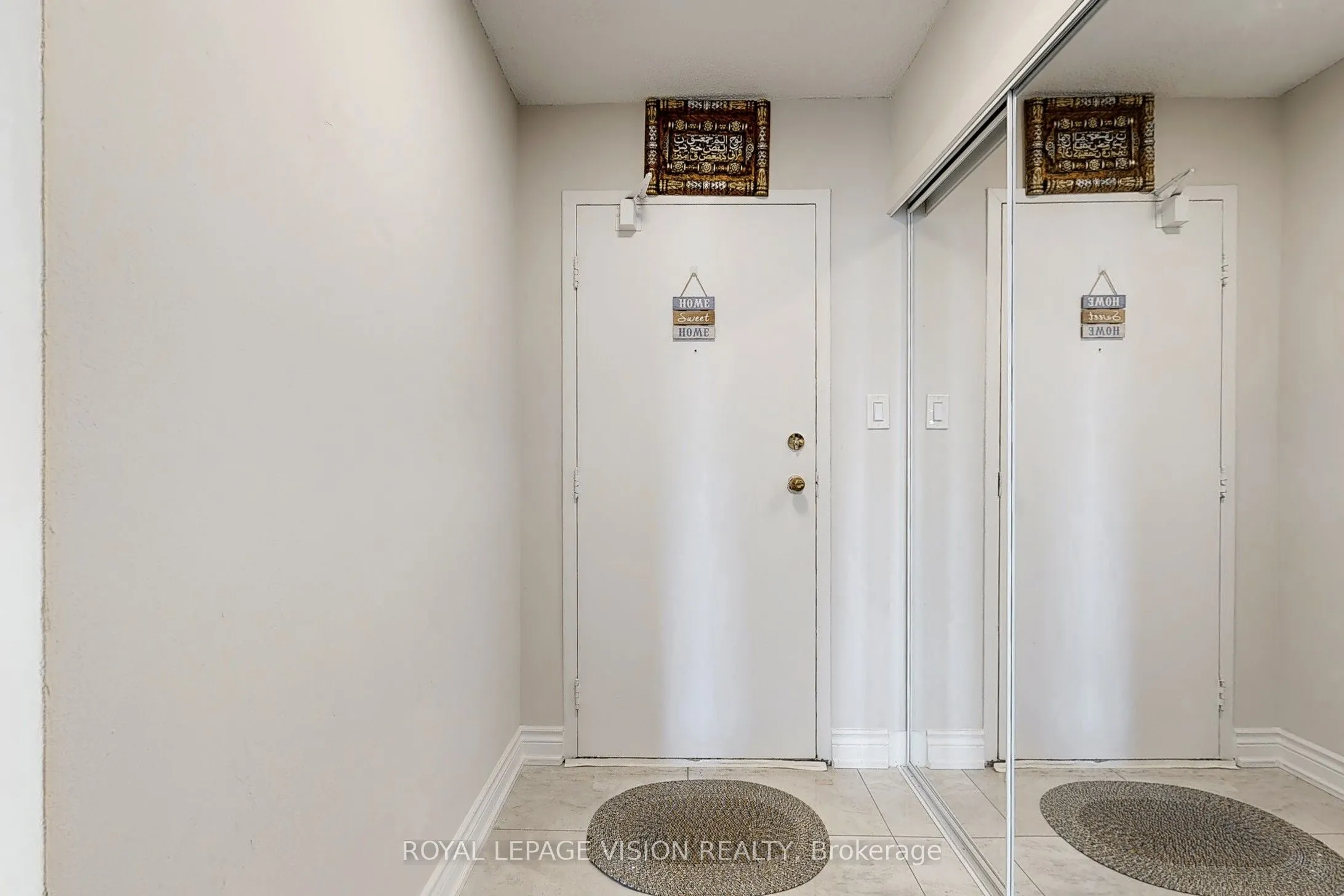 100 Wingarden Court, #1803