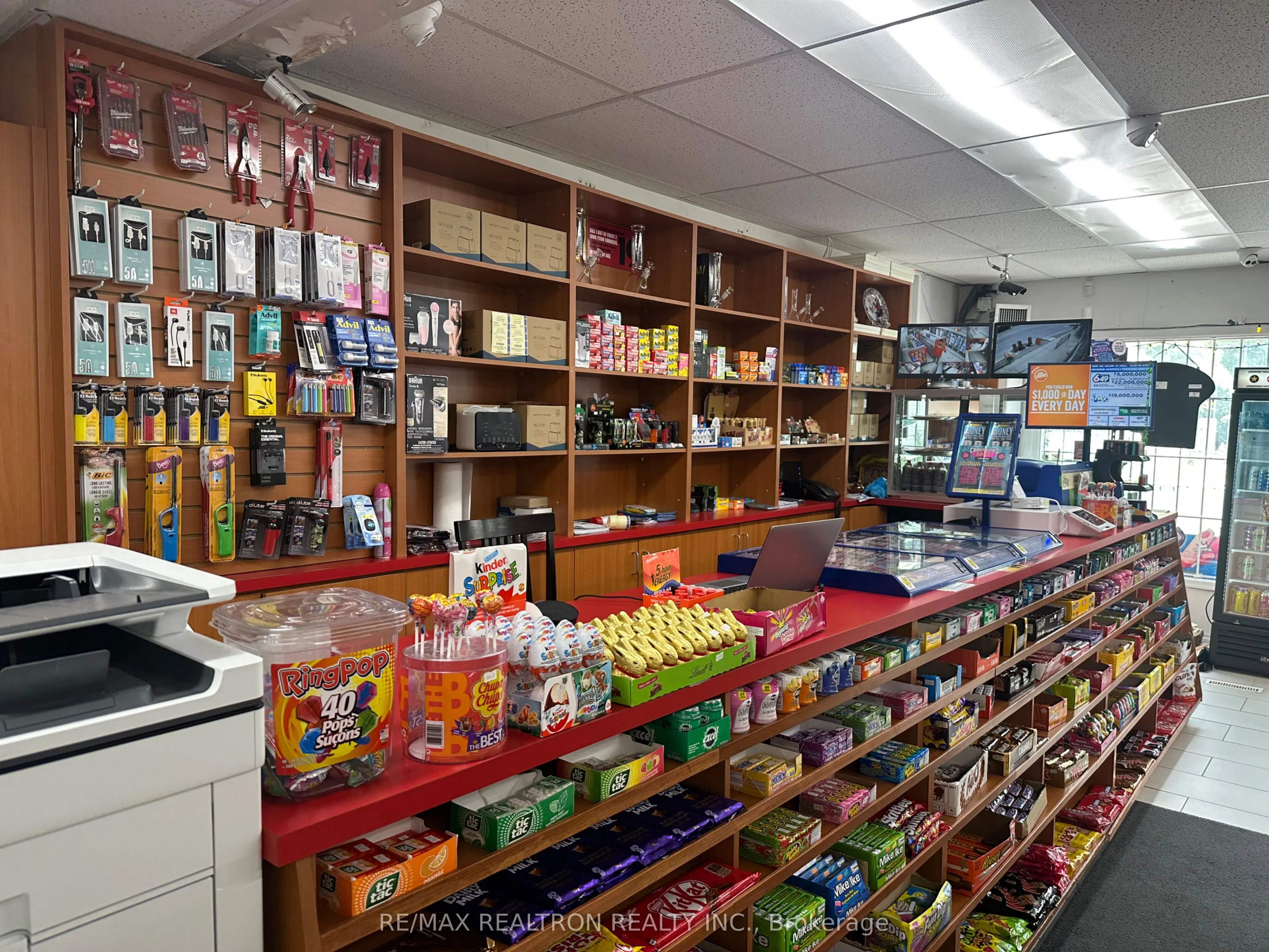 152 Park Rd South